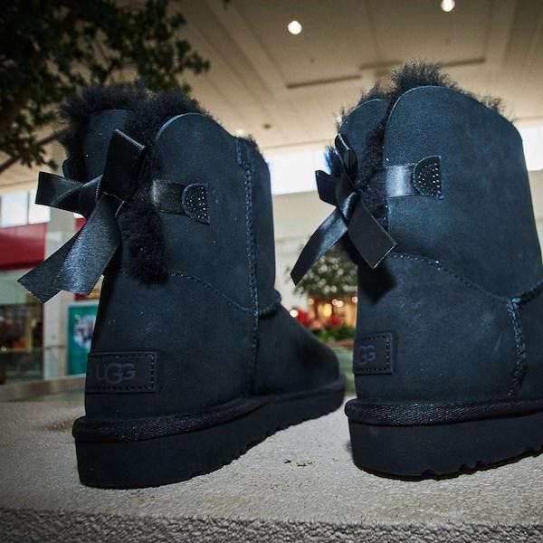 Womens UGG® Mini Bailey Bow II Boot - Chestnut Product Image