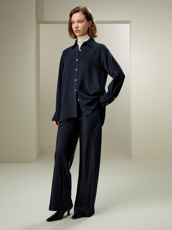 The One Relaxed Fit Silk Shirt Product Image