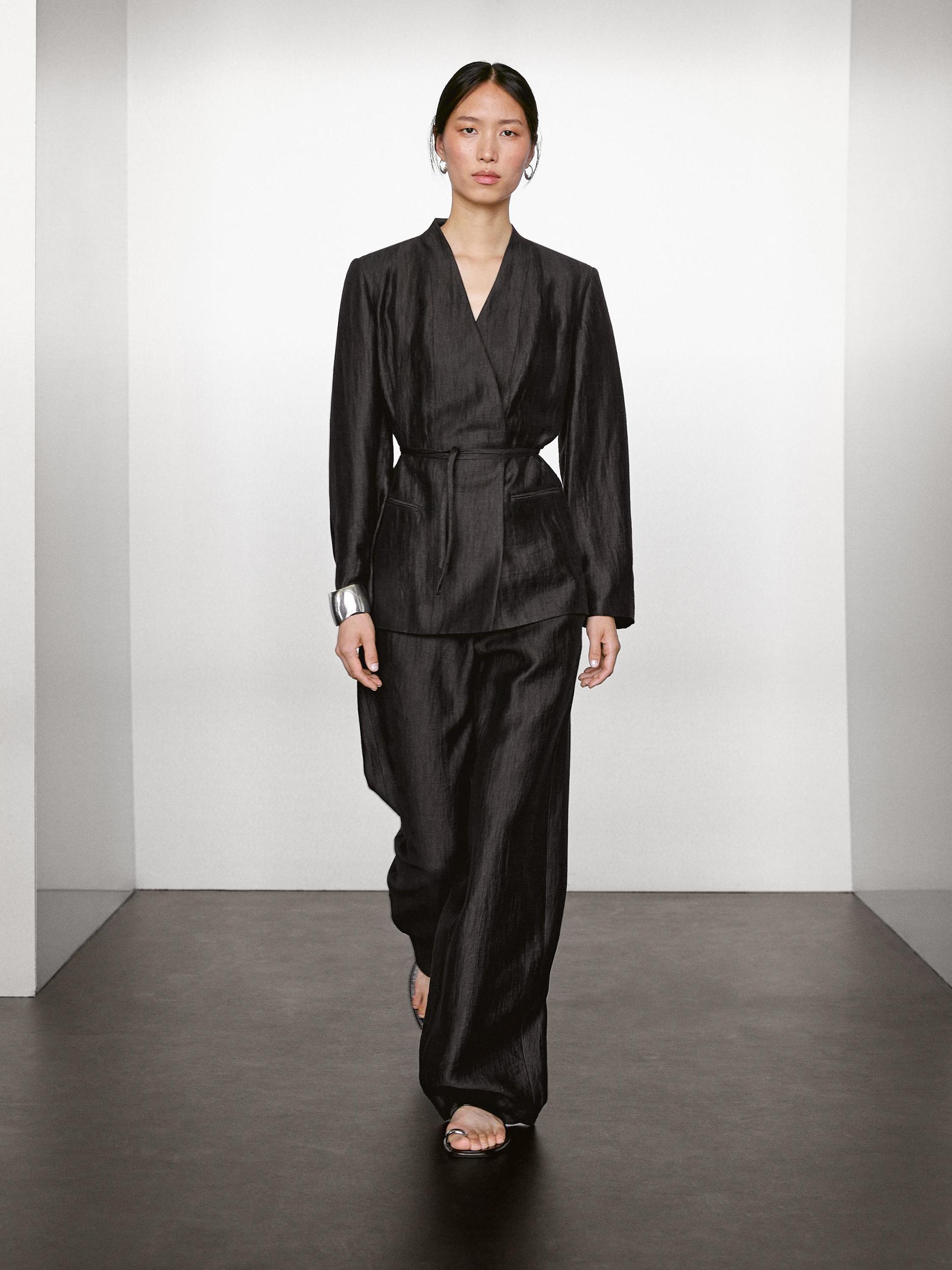 Linen blend palazzo trousers with darts Product Image