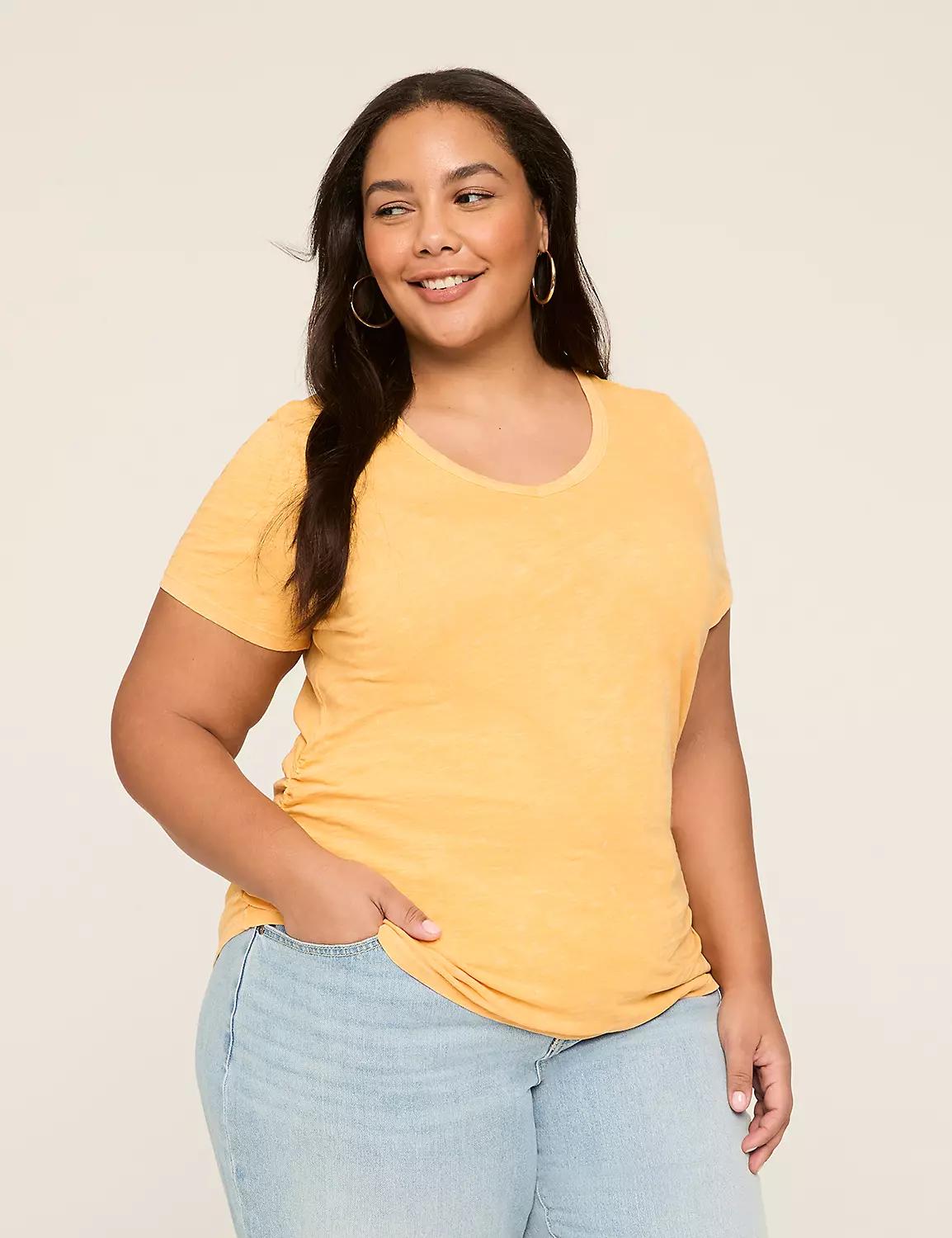 Short-Sleeve V-Neck Side-Ruched Tee Product Image