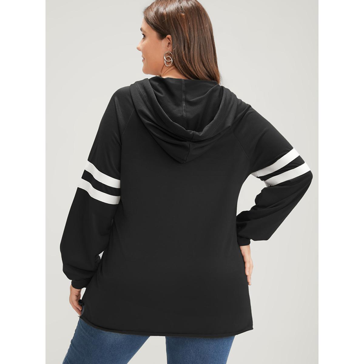 Plus Size Solid Contrast Pocket Drawstring Hooded Sweatshirt Women Black Casual Contrast Hooded Dailywear Sweatshirts BloomChic 22-24/3X Product Image