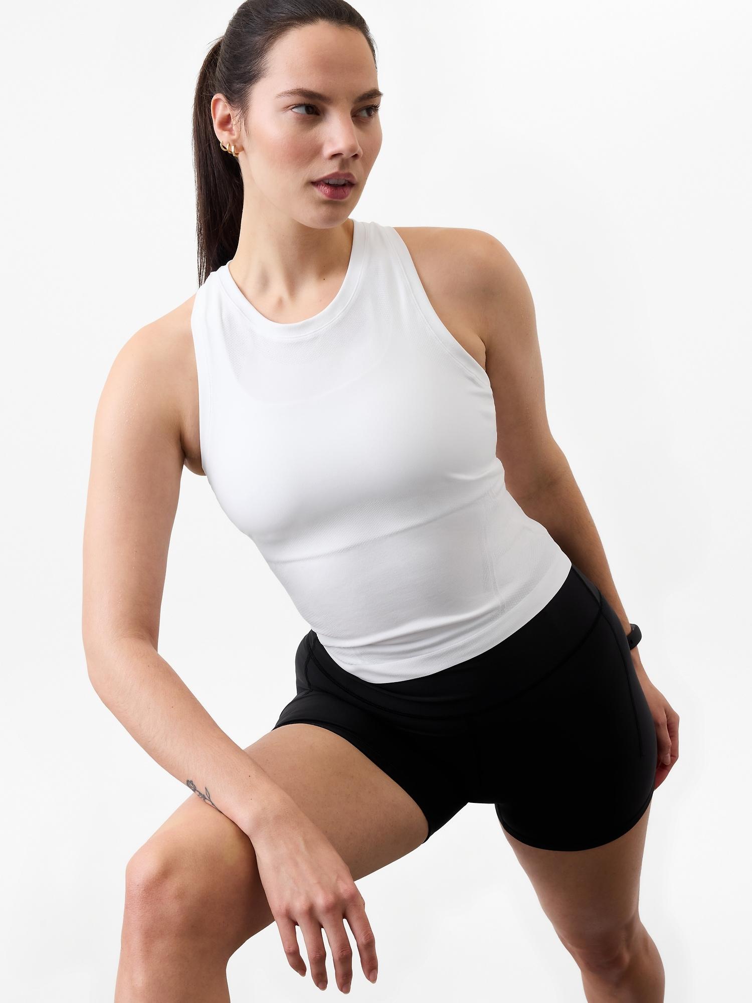 Momentum Seamless High Neck Crop Tank Product Image