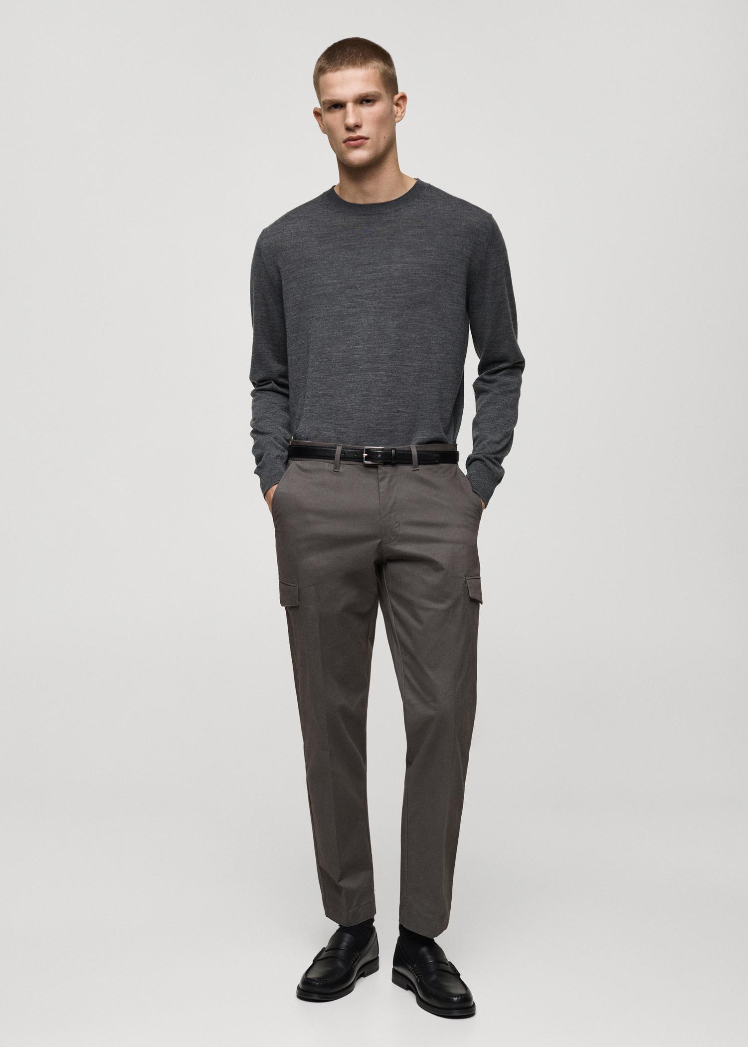 Regular-fit cotton cargo pants - Men | MANGO USA Product Image