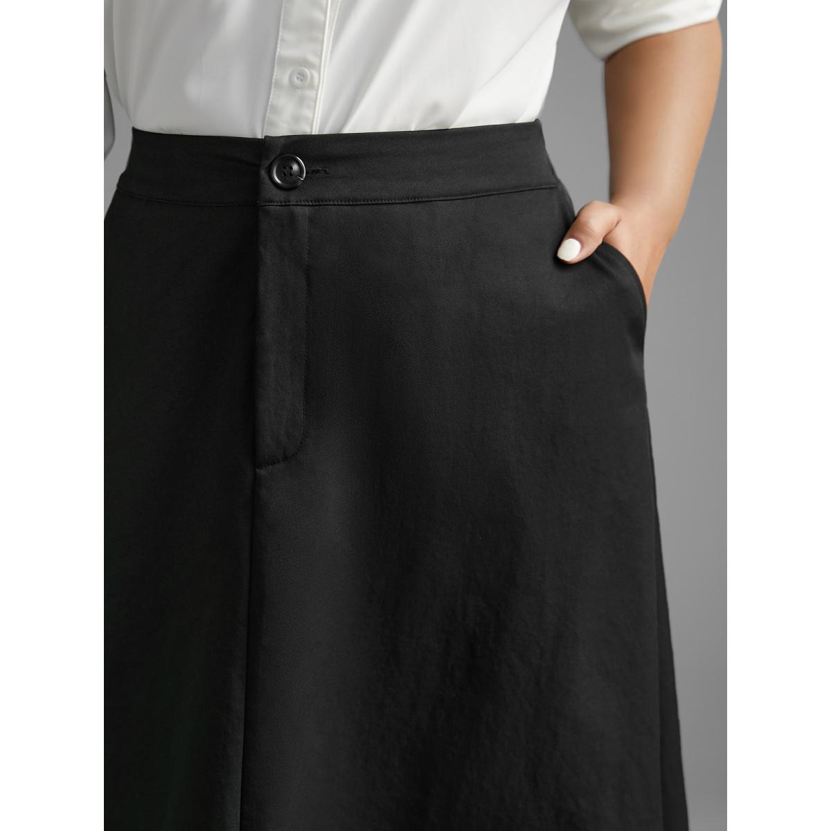 Plus Size Solid Button Up Slightly Stretchy Skirt Women Black At the Office Button Loose Low stretch Slanted pocket Work Skirts BloomChic 22-24/3X Product Image