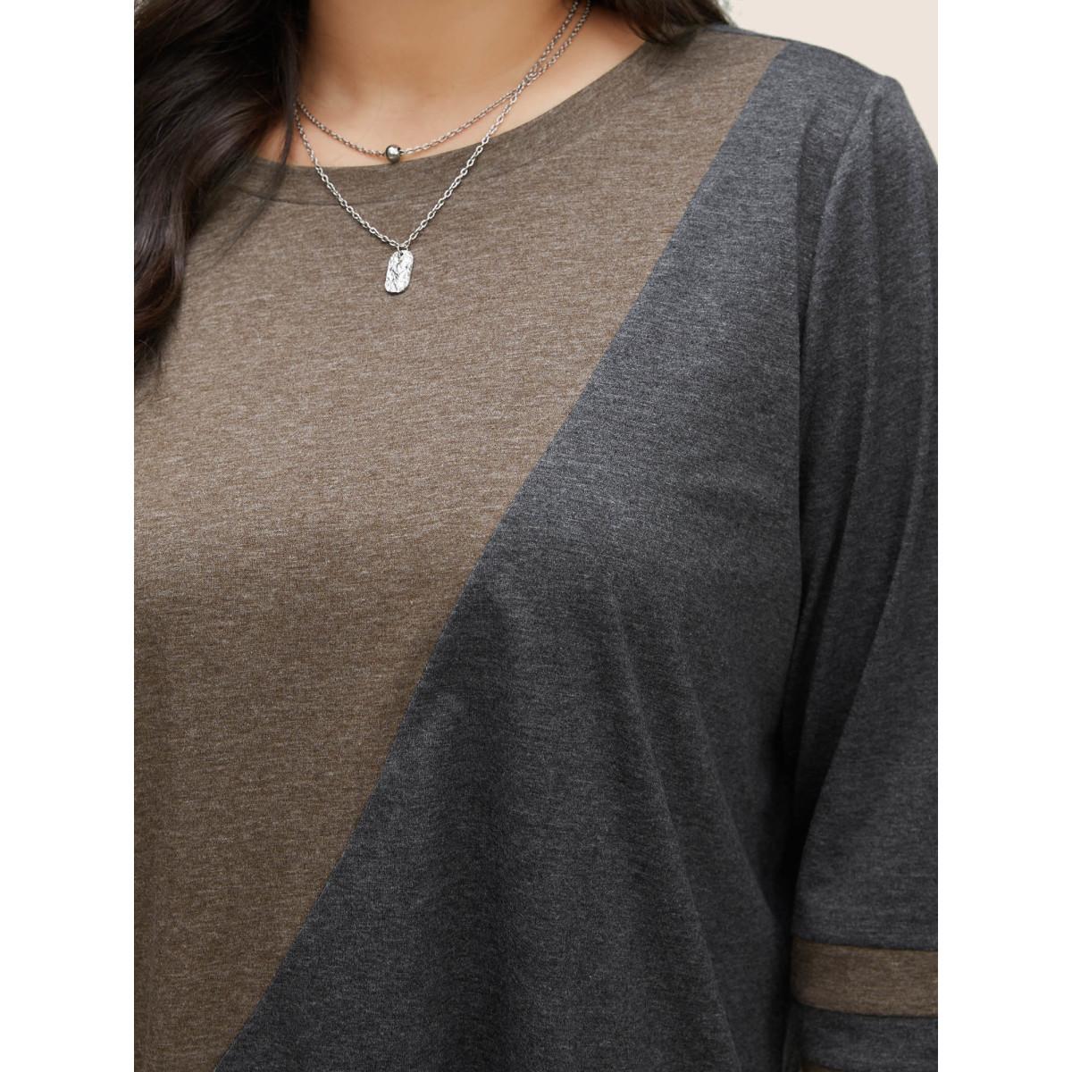 Plus Size Two Tone Contrast Round Neck T-shirt Multicolor Women Casual Contrast Plain Round Neck Everyday T-shirts BloomChic 18-20/2X Product Image