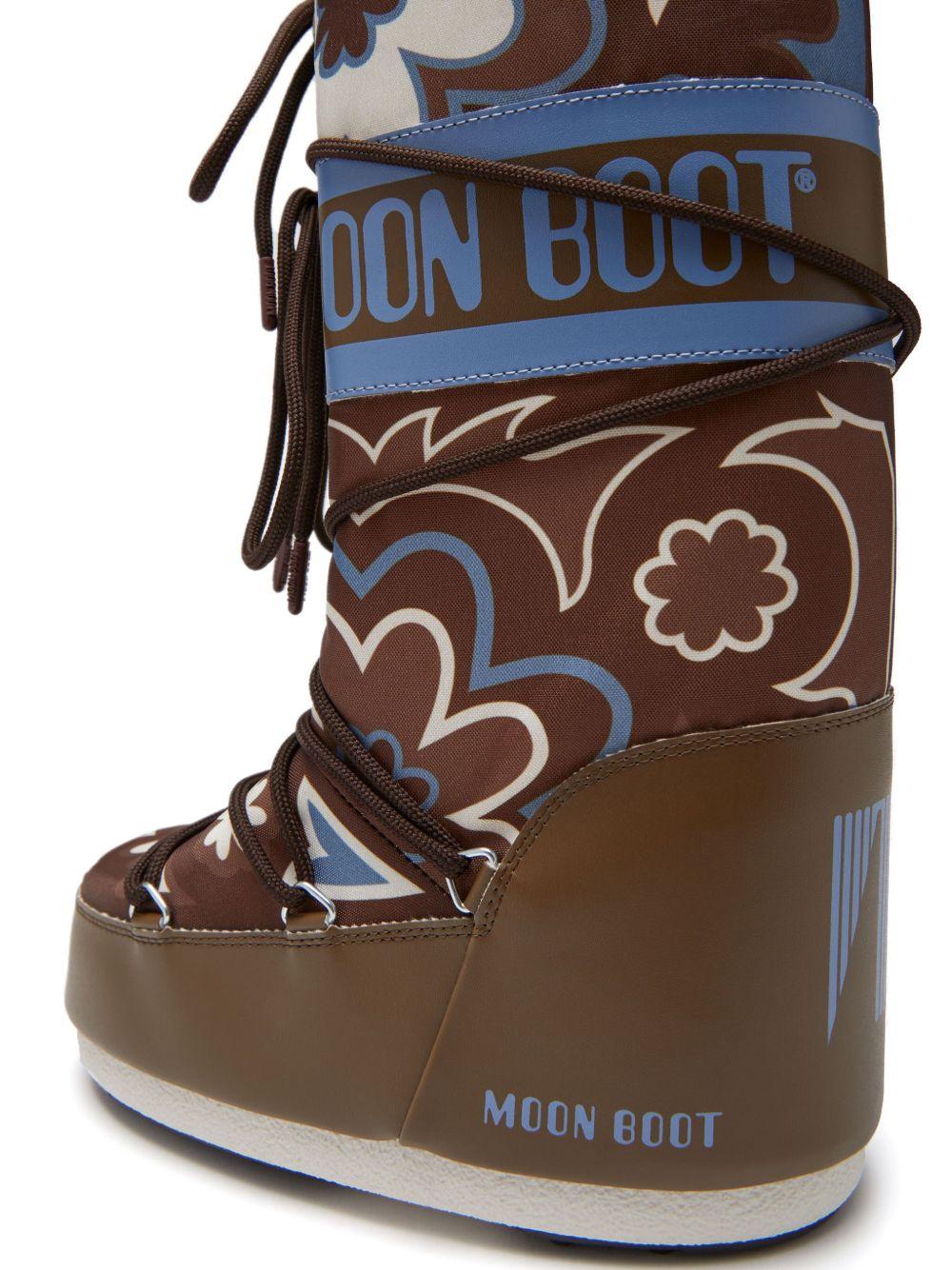 Icon floral-print boots Product Image