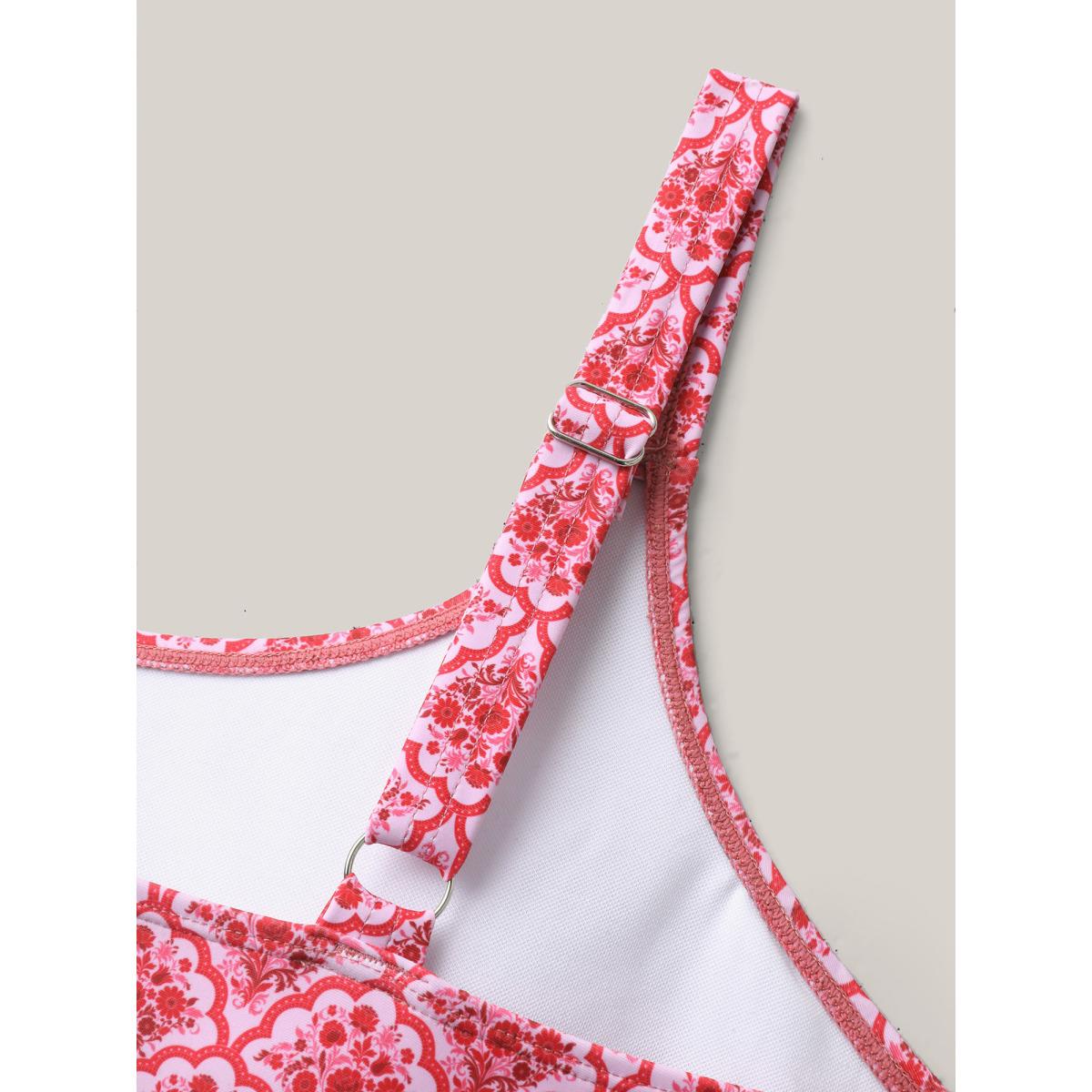 Plus Size Geometric Print Ruched One-Piece Swimsuit Women's Swimwear Peach Resort Gathered Curve Bathing Suits High stretch One Pieces BloomChic 26/4X Product Image