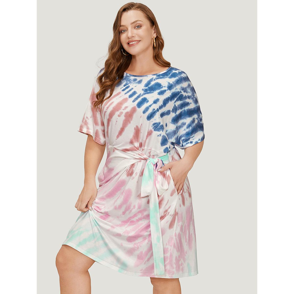 Plus Size Tie Dye Dolman Sleeve Pocket Knot Side Dress Multicolor Women Casual Knotted Round Neck Short sleeve Curvy Midi Dress BloomChic 18-20/2X Product Image