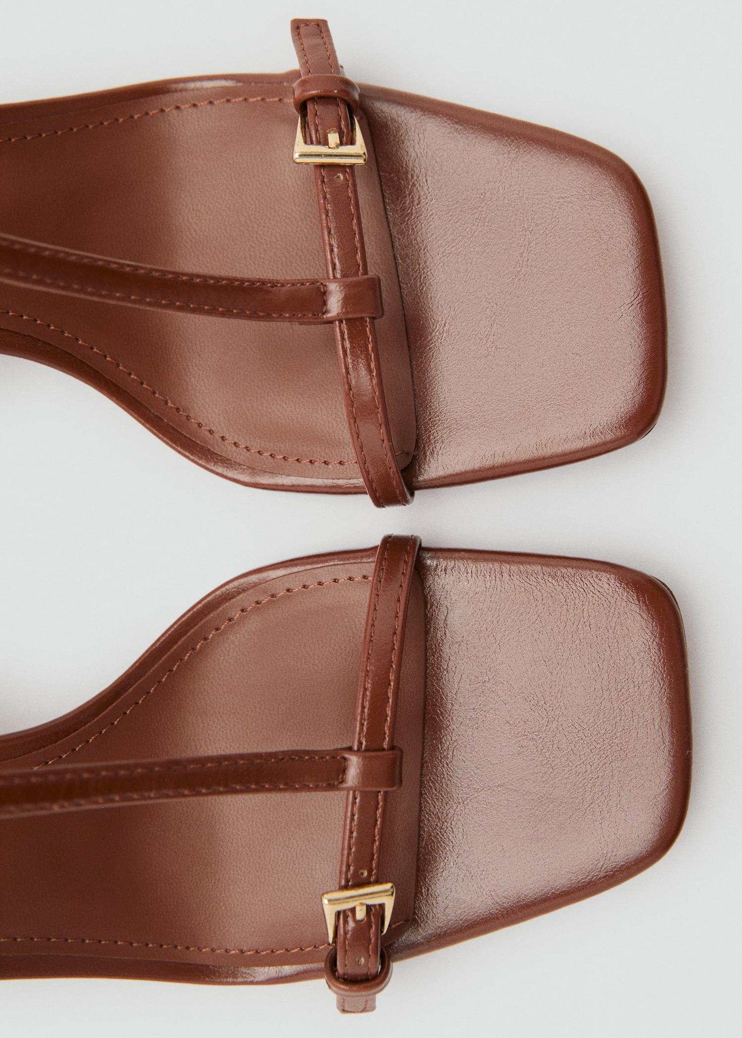 High-heeled sandals with buckle straps - Women | MANGO USA Product Image