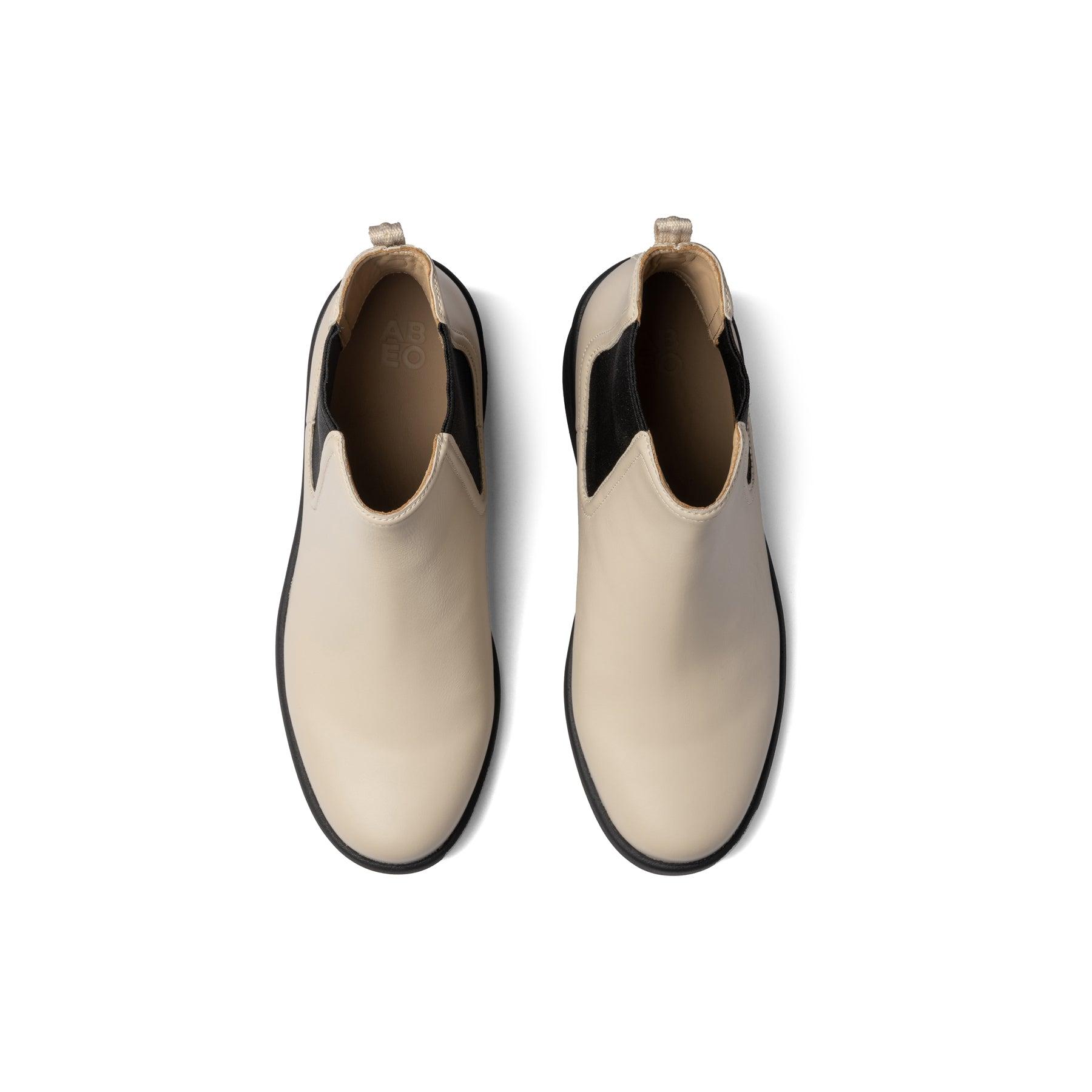 Passage Chelsea Metatarsal Female Product Image