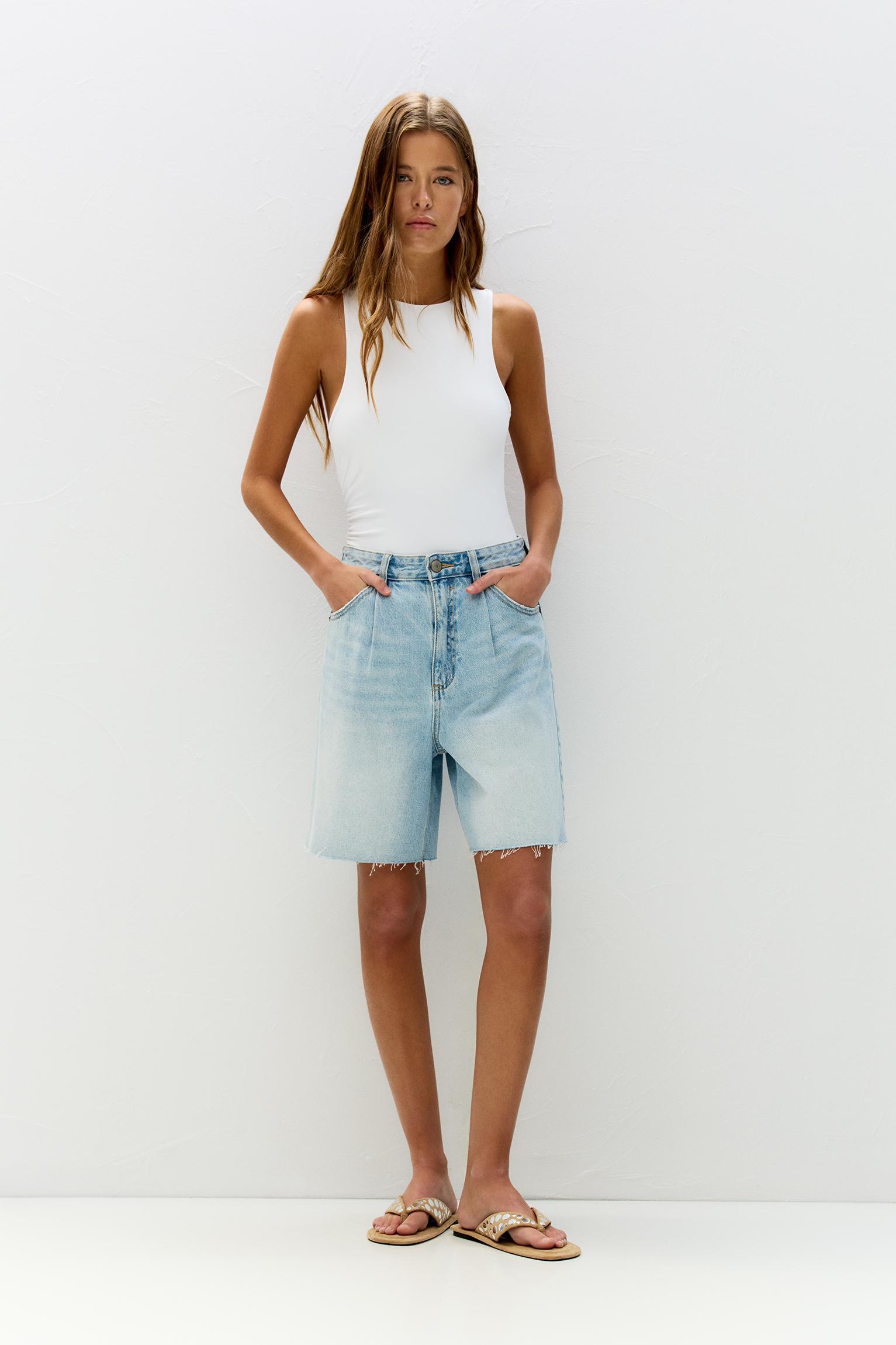 Polyamide bodysuit with an asymmetric back Product Image