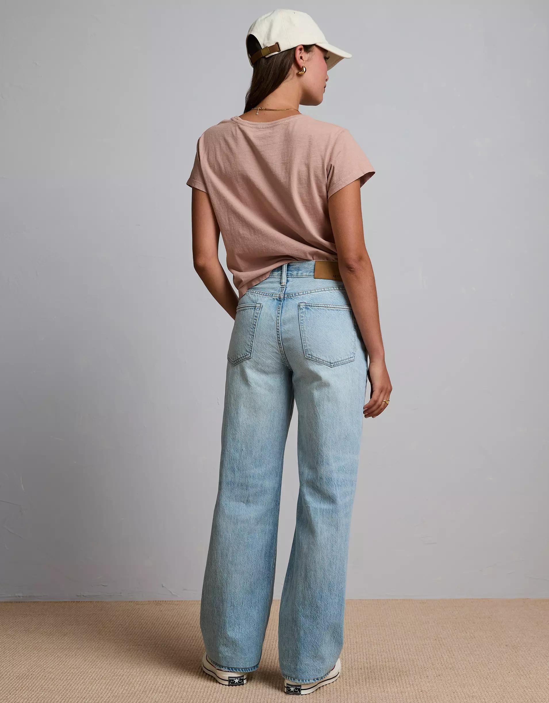 AE77 Premium Stovepipe Jean Product Image