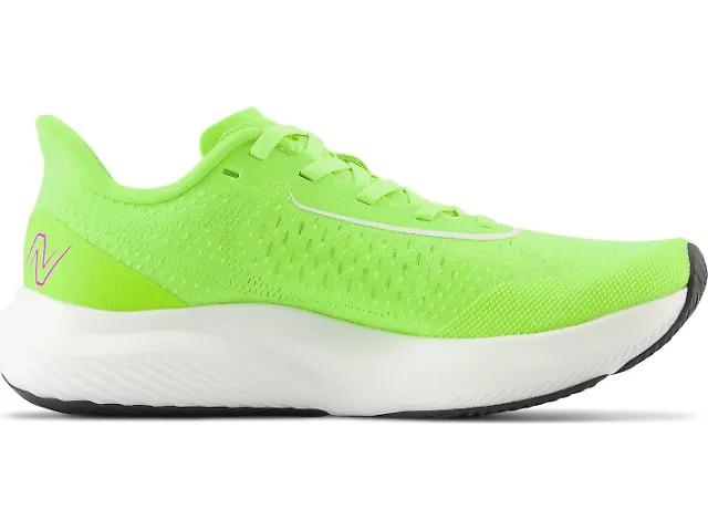 Women's | New Balance FuelCell Rebel v3 Product Image