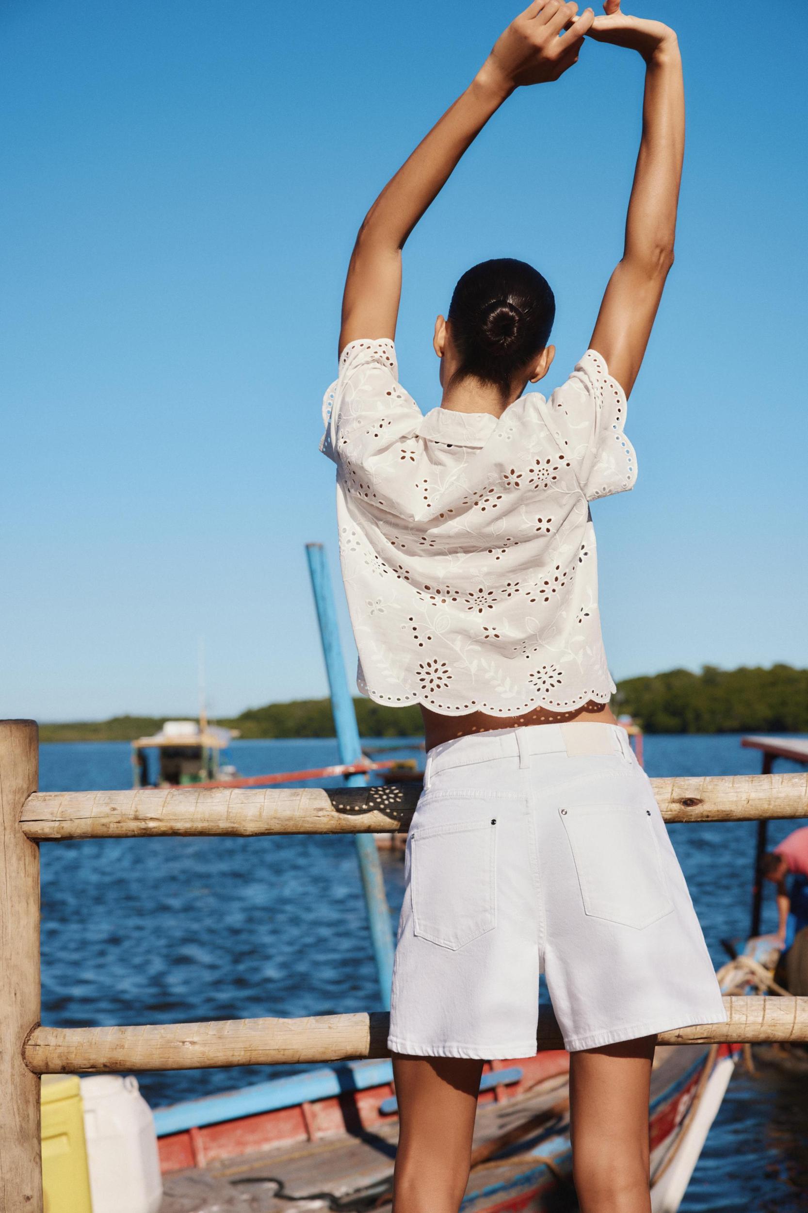 SHORT SLEEVE EMBROIDERED EYELET SHIRT Product Image