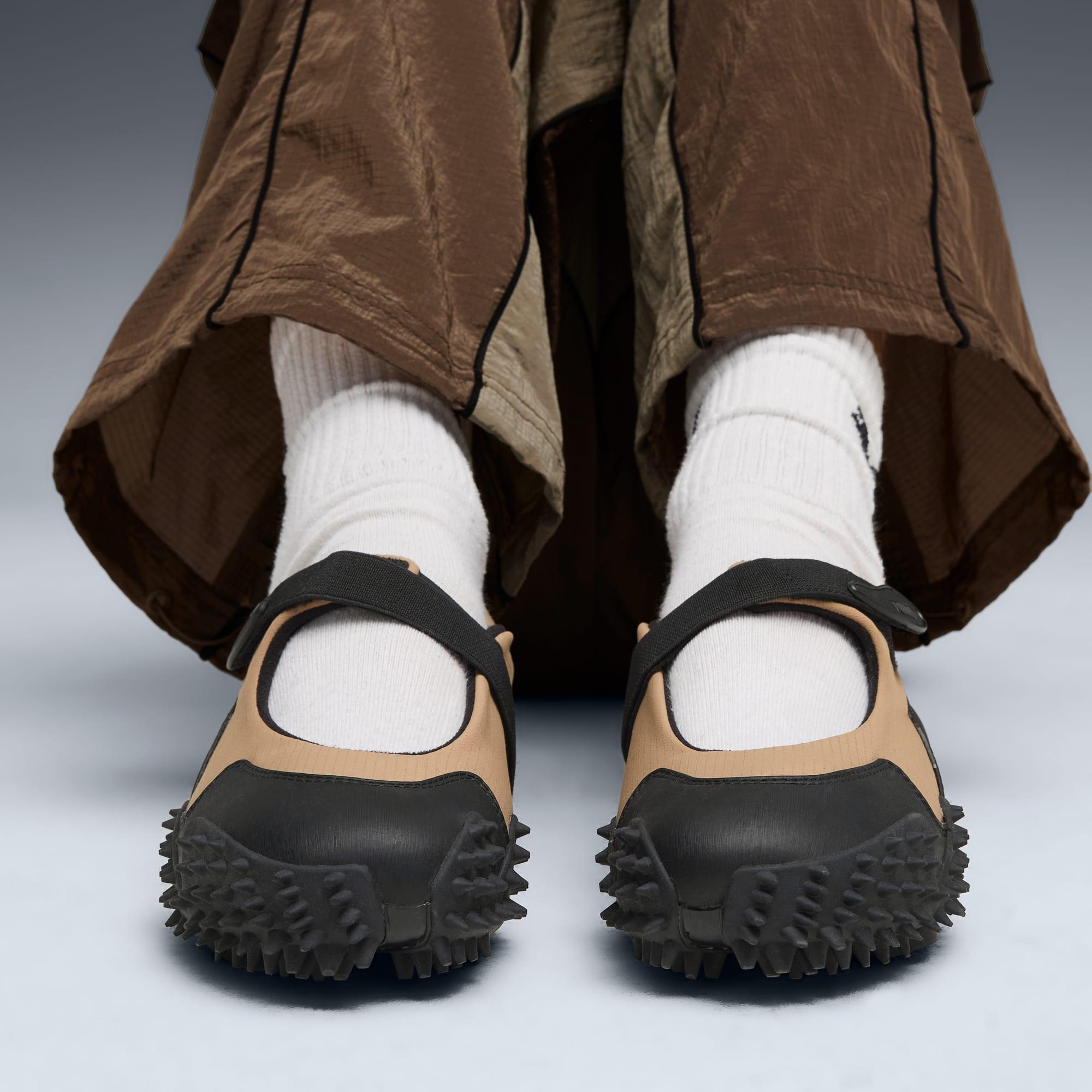 Mostro Fey Gorp Sneakers Women Product Image