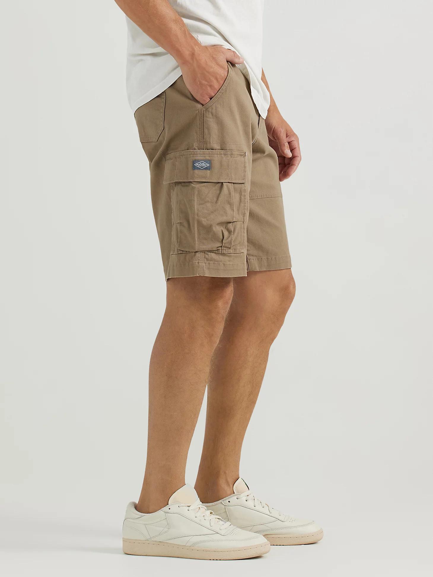 Men's Extreme Motion Carolina Cargo Short | Men's Shorts | Lee® Product Image