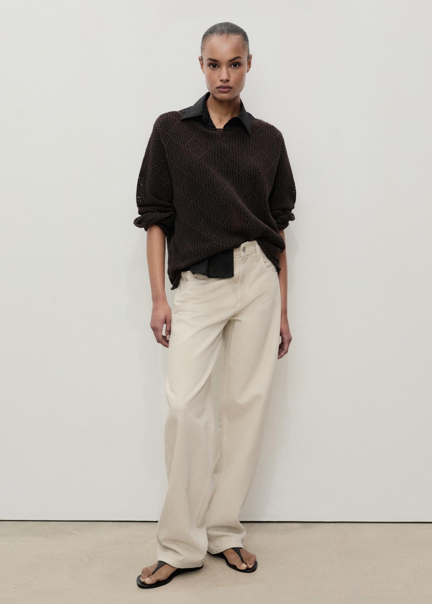 High-rise balloon jeans - Women | MANGO USA Product Image