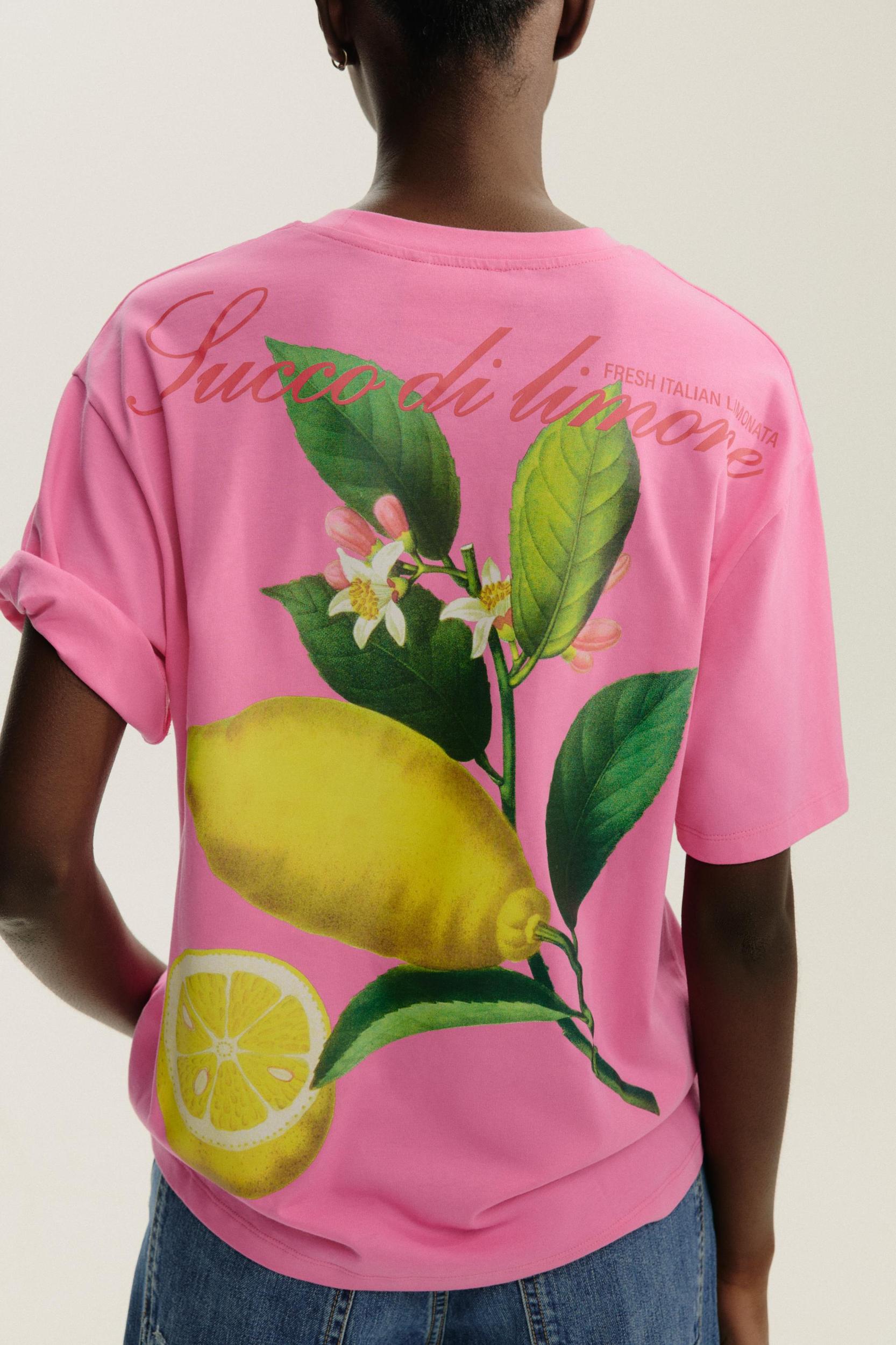 LEMON PRINT T-SHIRT Product Image