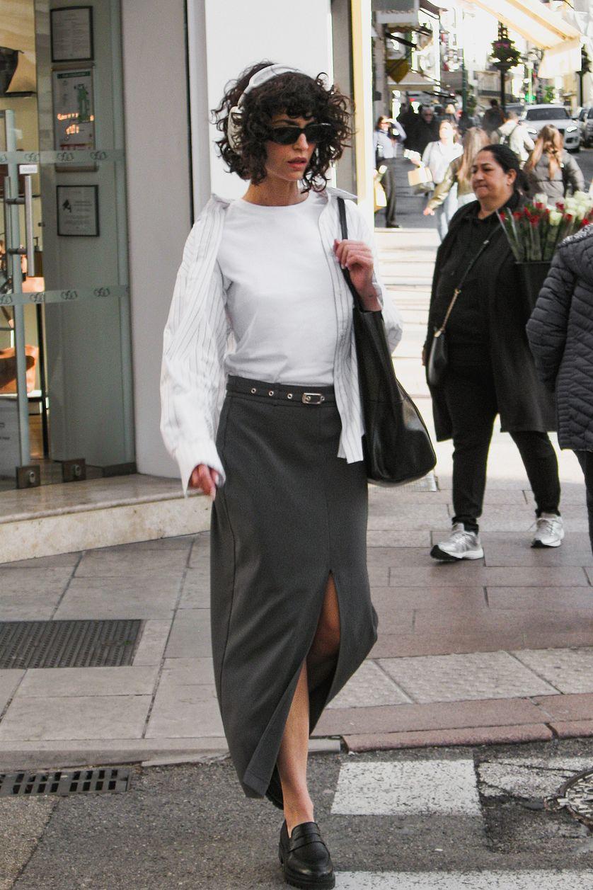Belted Detail Midi Skirt Product Image