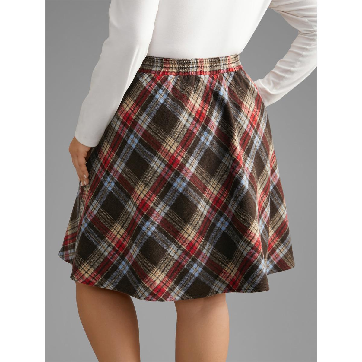 Plus Size Plaid Pattern Elastic Waist A-line Mini Skirt Women DarkBrown Elegant Low stretch Slanted pocket Everyday Skirts BloomChic 26/4X Product Image