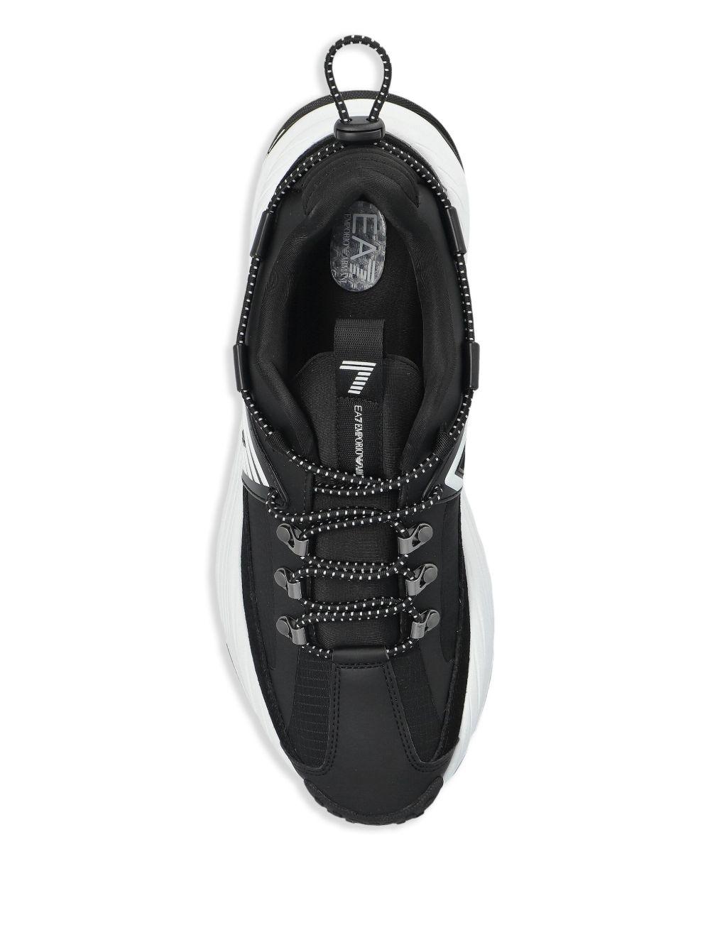 logo-print trainers Product Image