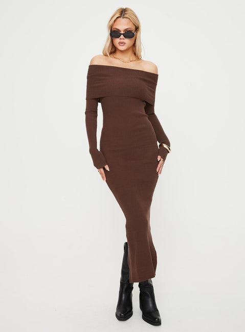 Phylis Off The Shoulder Maxi Dress Chocolate Product Image