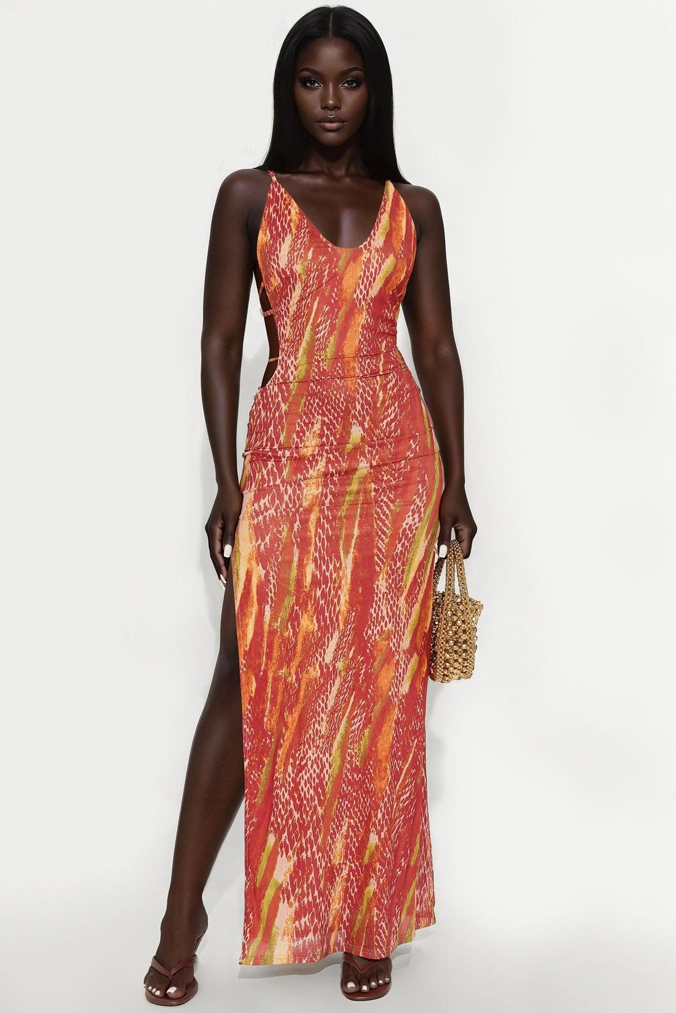 Layla Backless Maxi Dress - Red/combo Female Product Image