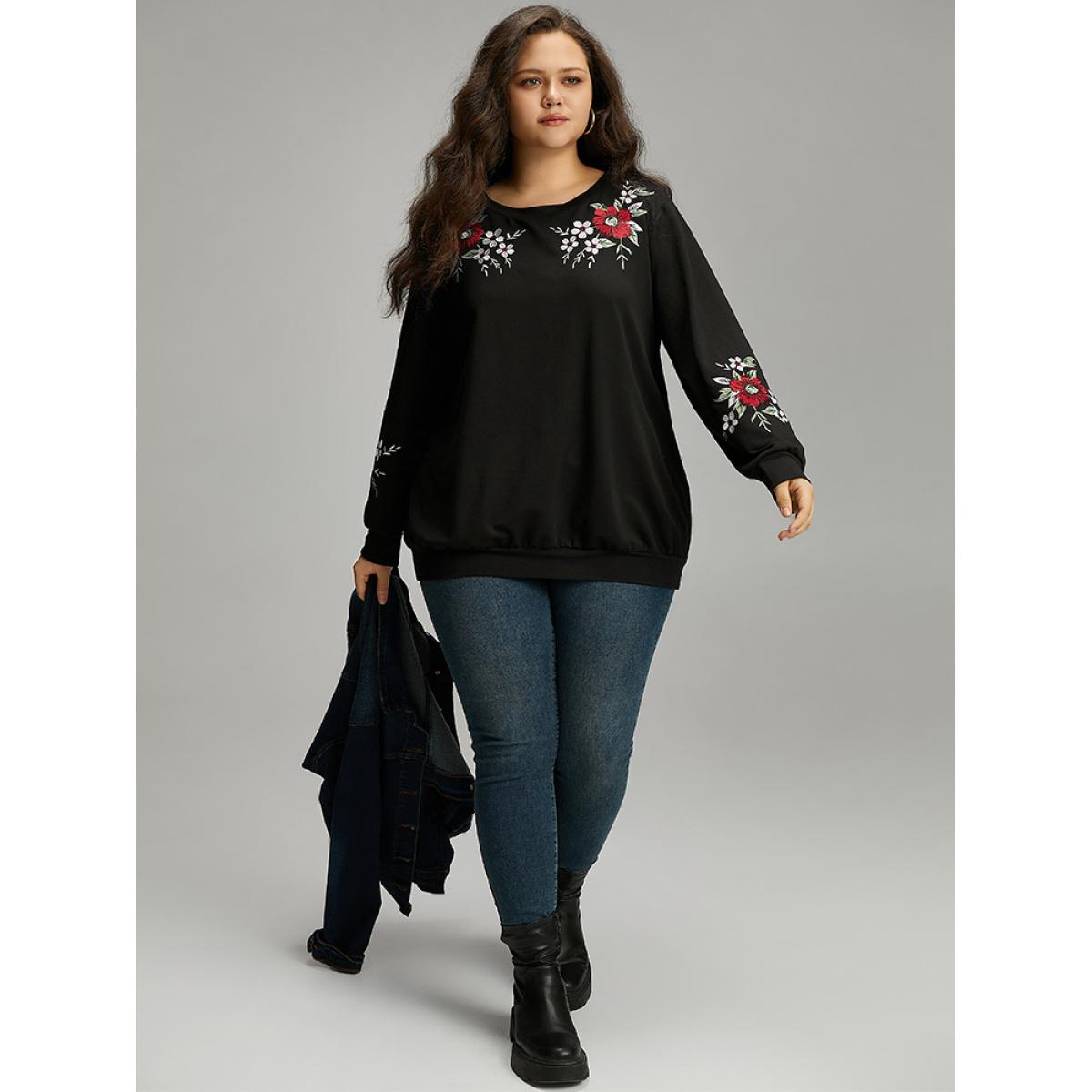 Plus Size Floral Embroidered Crew Neck Sweatshirt Women Black Casual Embroidered Round Neck Dailywear Sweatshirts BloomChic 26/4X Product Image