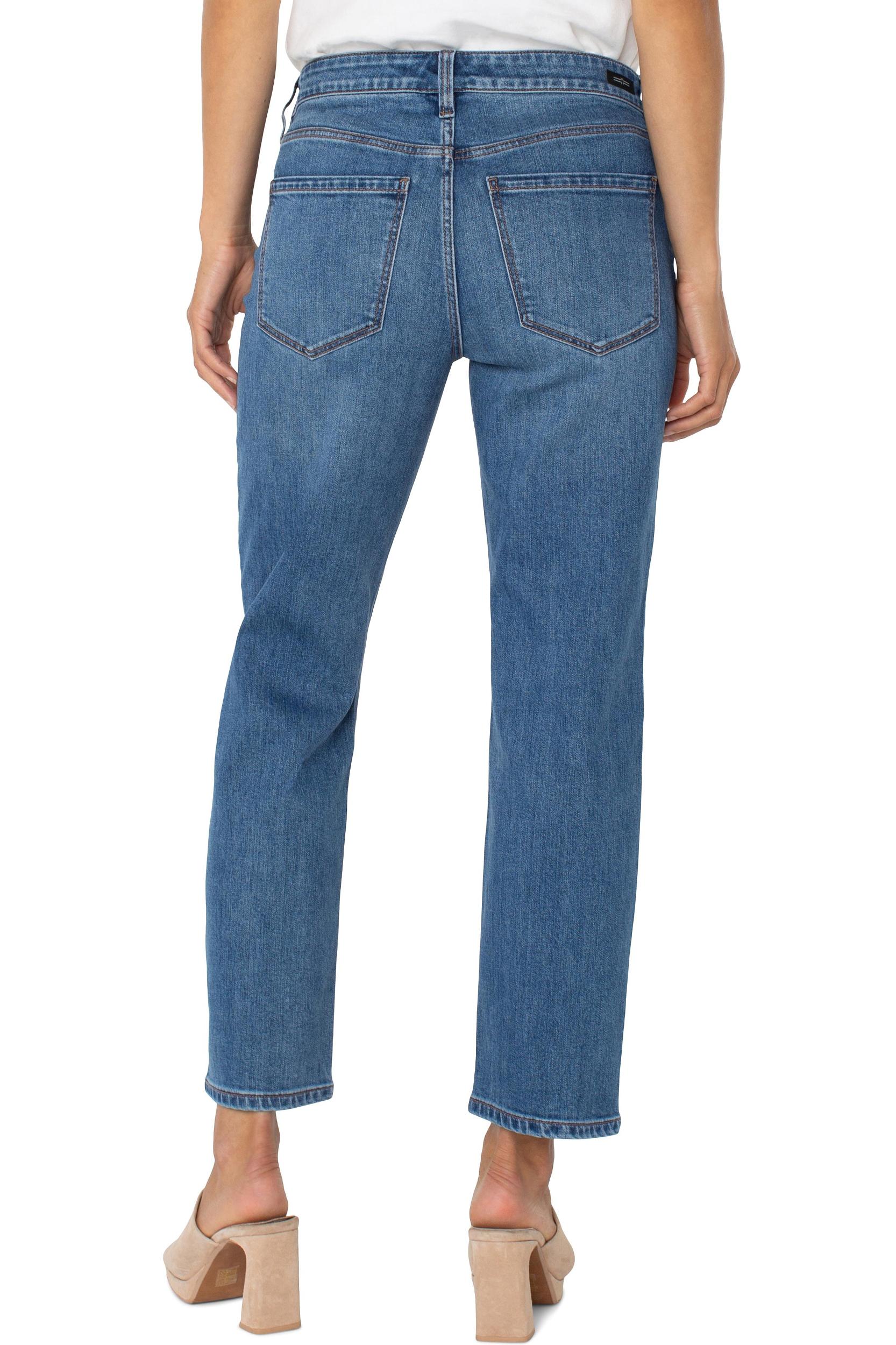 Kennedy  Crop Straight Product Image