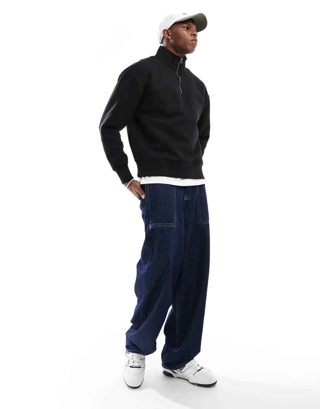 Pull&Bear quarter zip sweatshirt in black Product Image