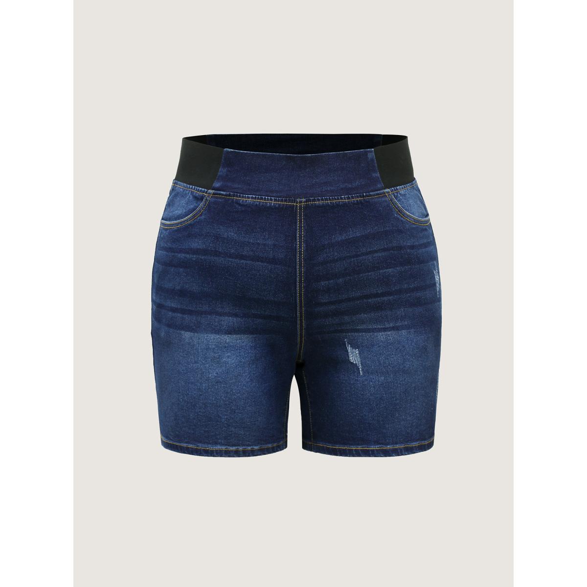Plus Size Pull-On Stretchy Waist Denim Shorts Women Darkindigo Medium stretch Casual Slanted pocket Leisure Denim Shorts BloomChic 28/5X Product Image