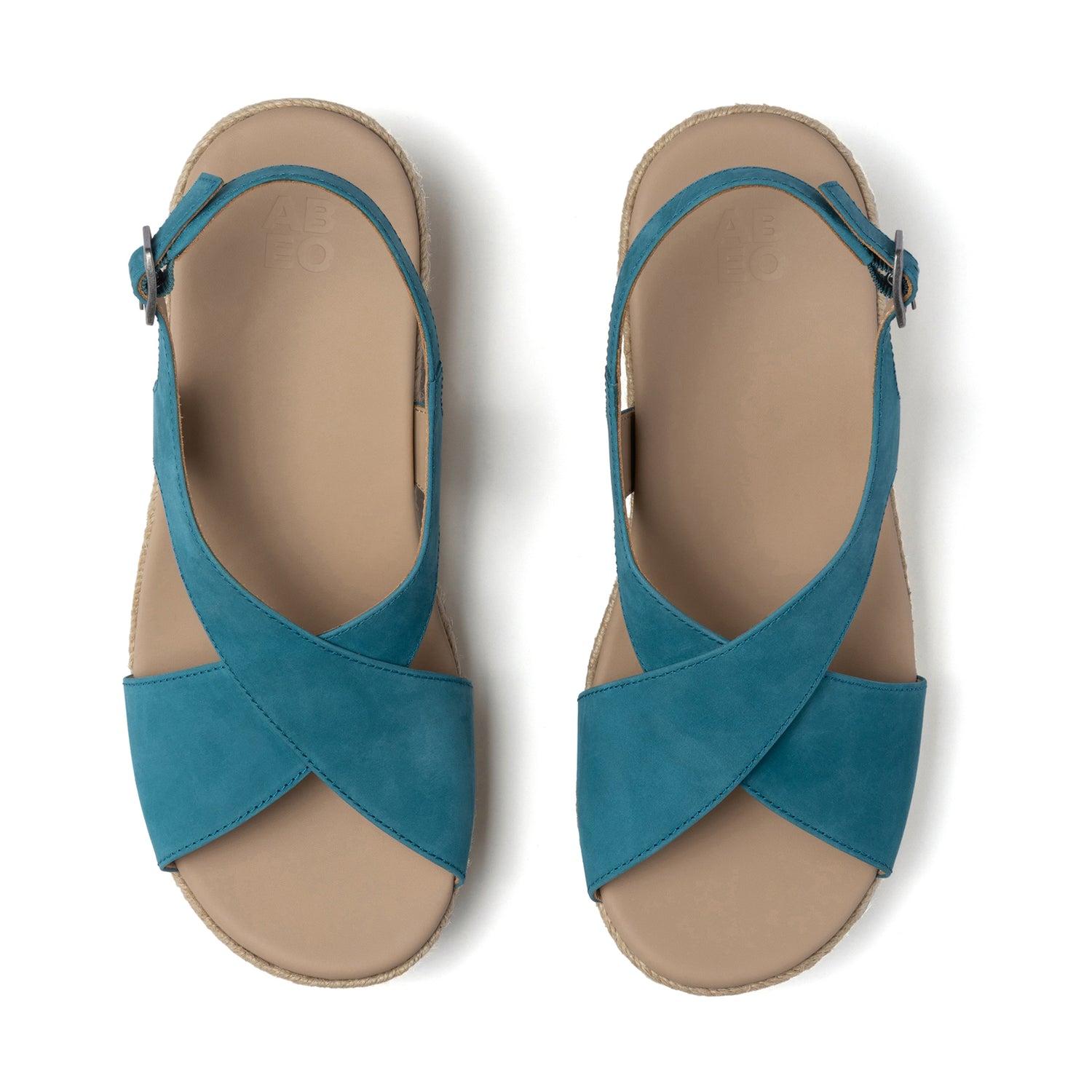 Riviera Cross Female Product Image