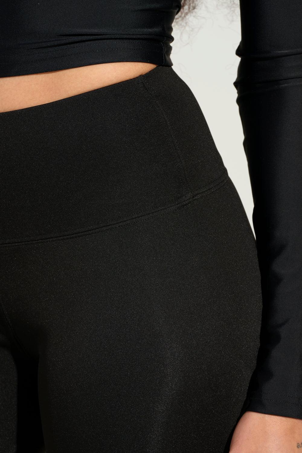 SNUGGLE FLEX FLEECE LEGGING IN BLACK Product Image