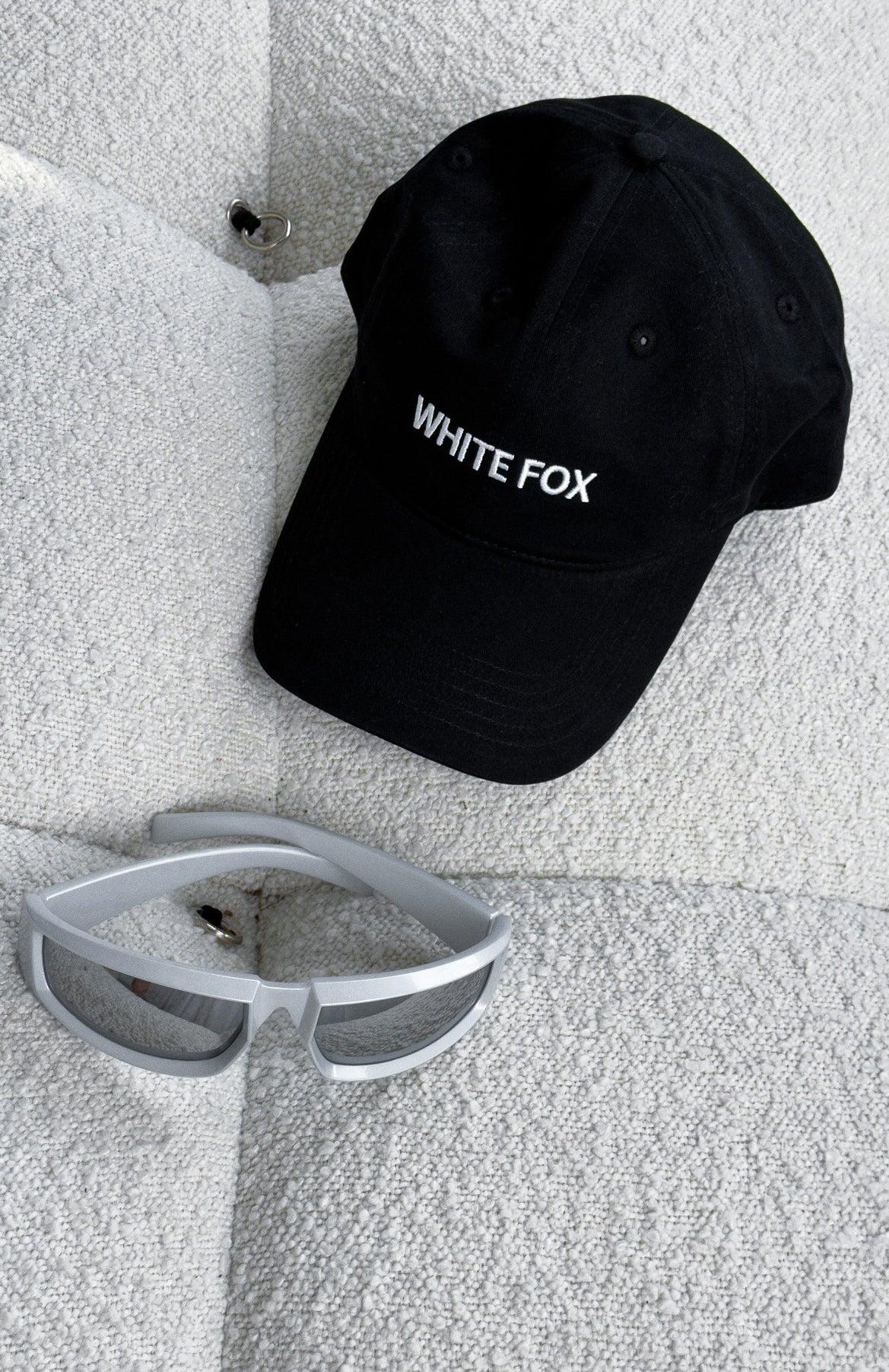 Time To Travel Cap Black Product Image