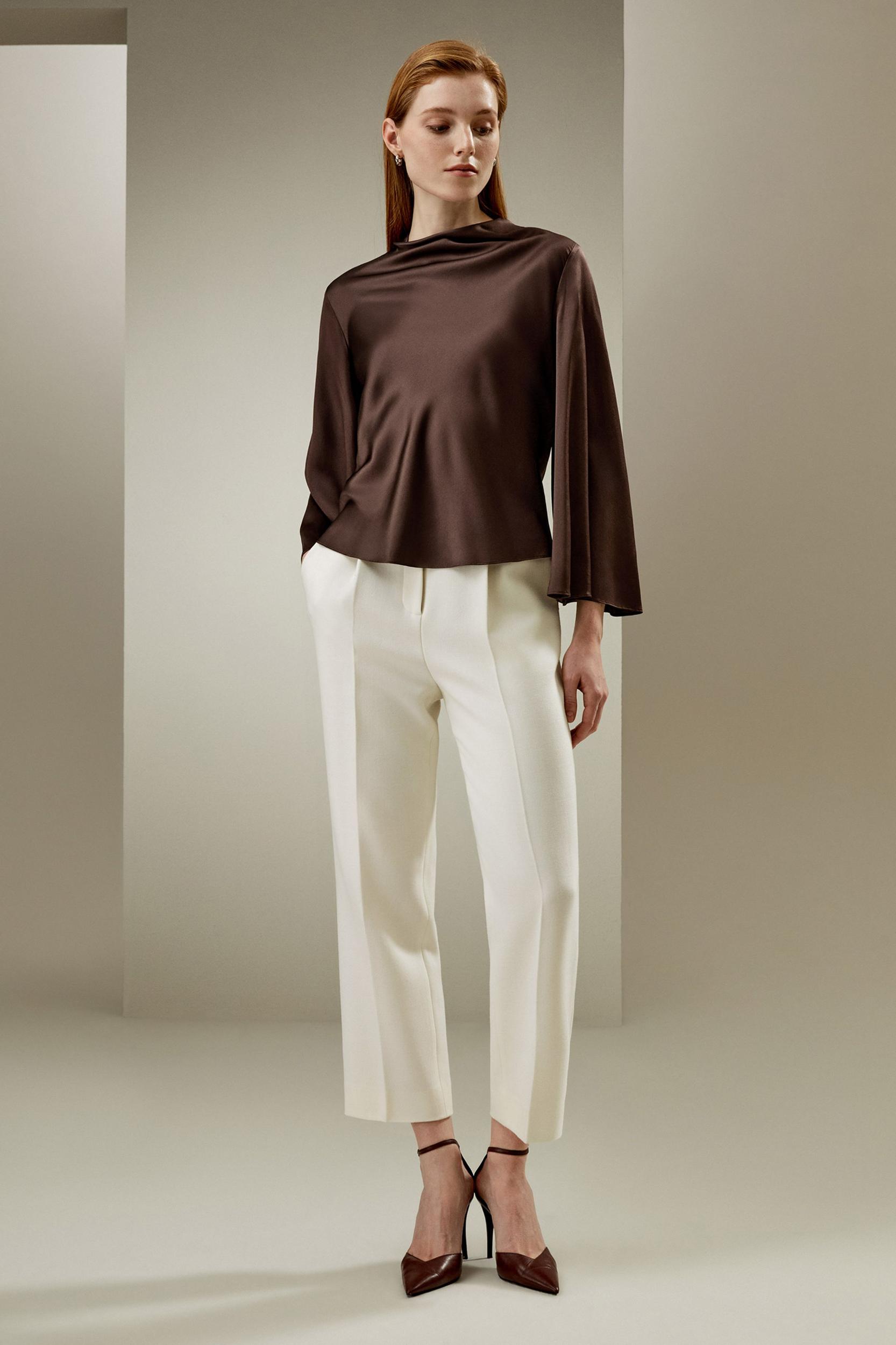 Bell sleeves minimalist silk top Product Image