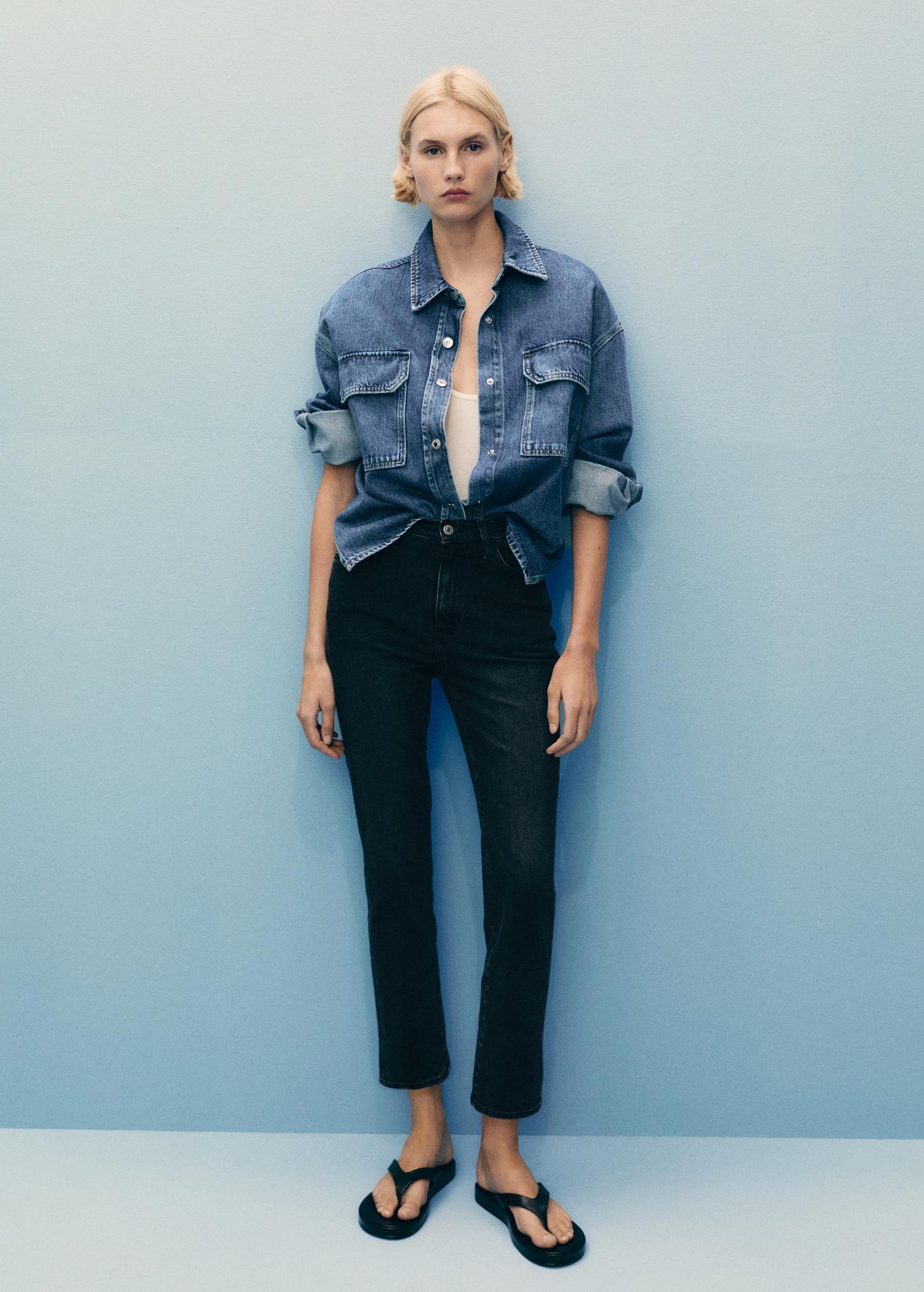 Claudia slim-fit cropped jeans - Women | MANGO USA Product Image