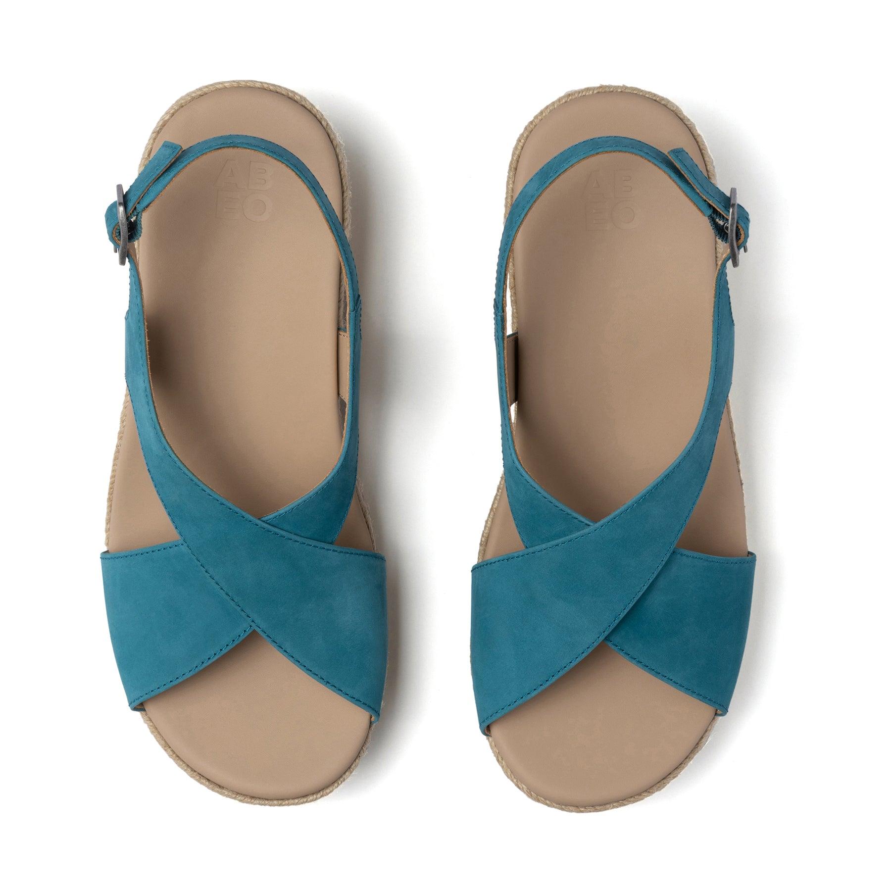 Riviera Cross Female Product Image