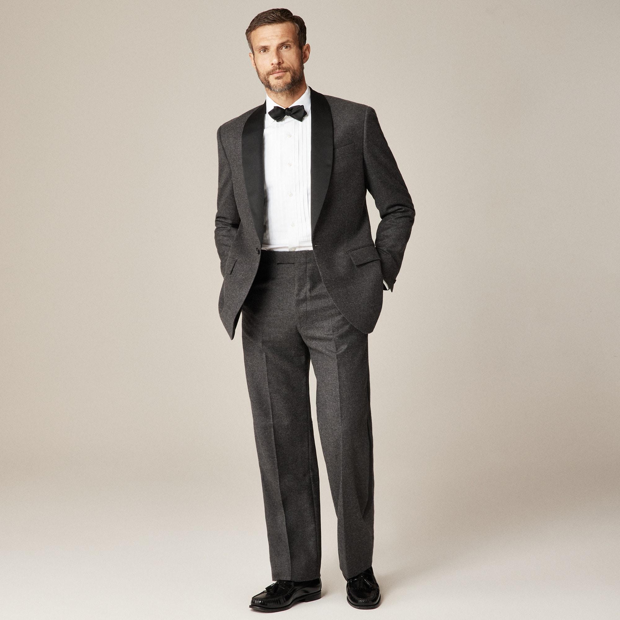 Limited-edition Relaxed-fit shawl-collar tuxedo jacket in English wool flannel Product Image