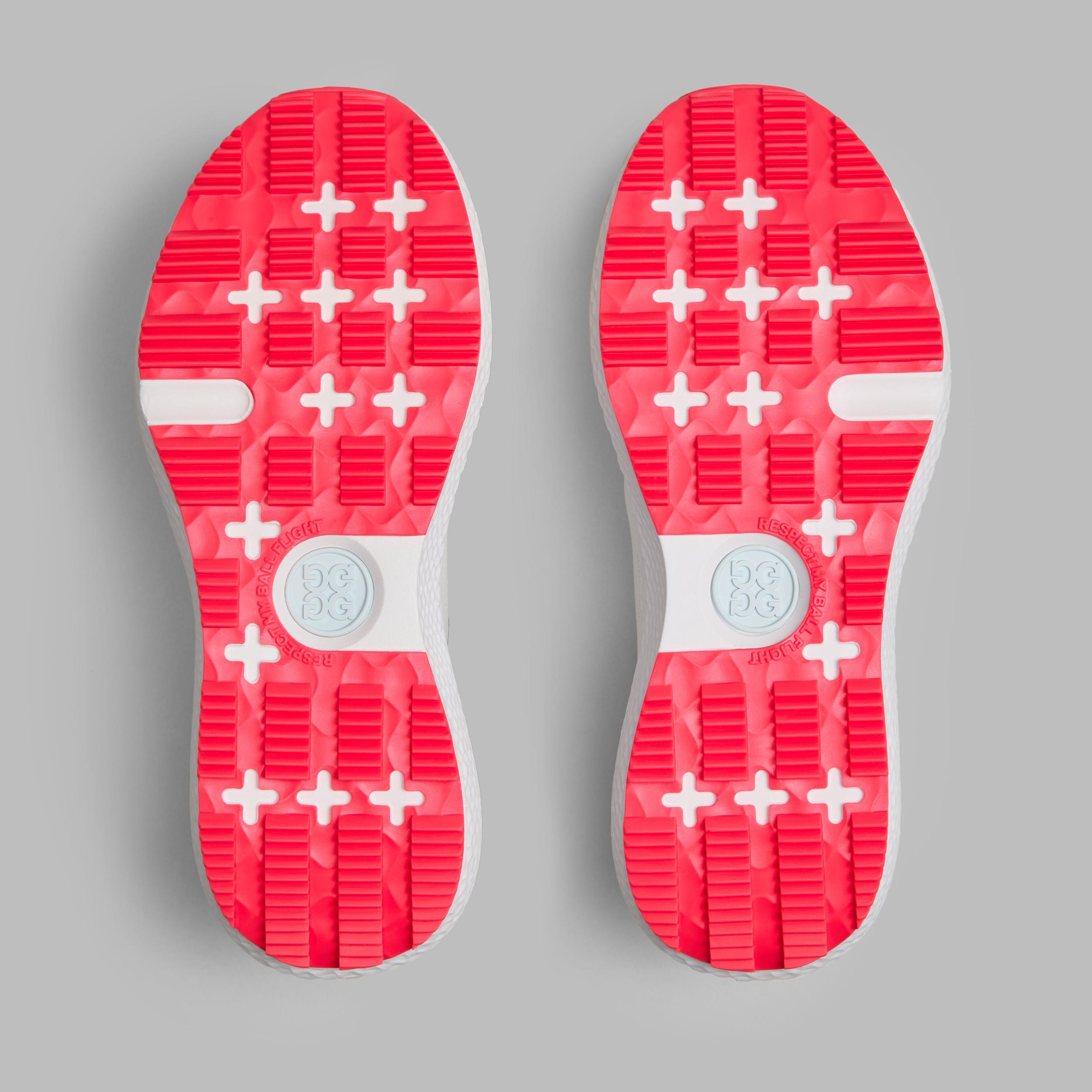 MEN'S MG4X2 PERFORATED LOGO HYBRID GOLF CROSS TRAINER Product Image