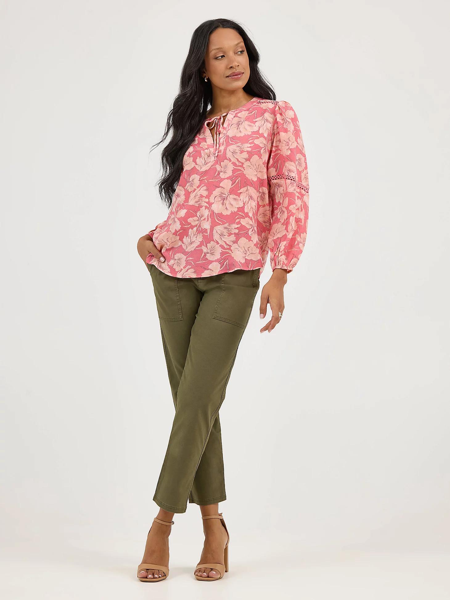 Women's Long Sleeve V-Neck Print Blouse | Women's Tops & Tees | Lee® Product Image