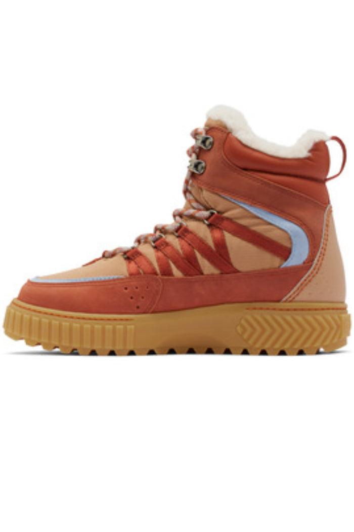 ONA AVE™ TREK BOOT WP Product Image