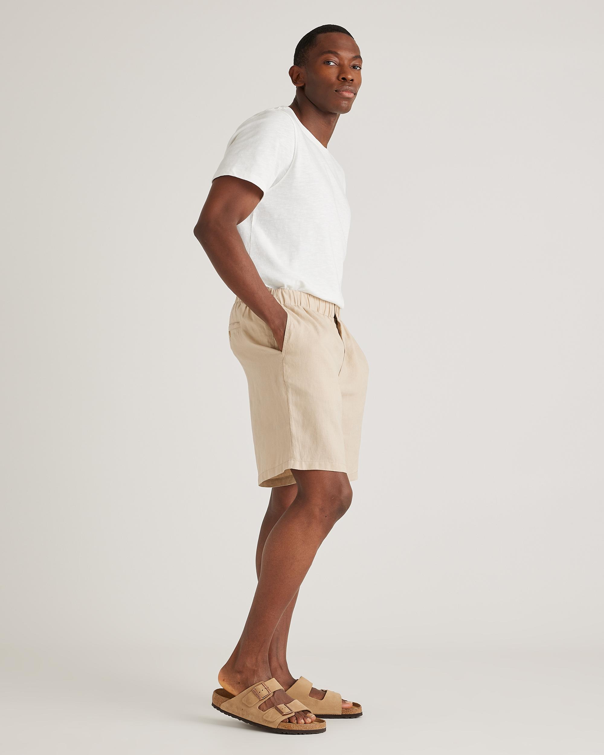 Quince | Men's 100% European 8" Linen Shorts Product Image
