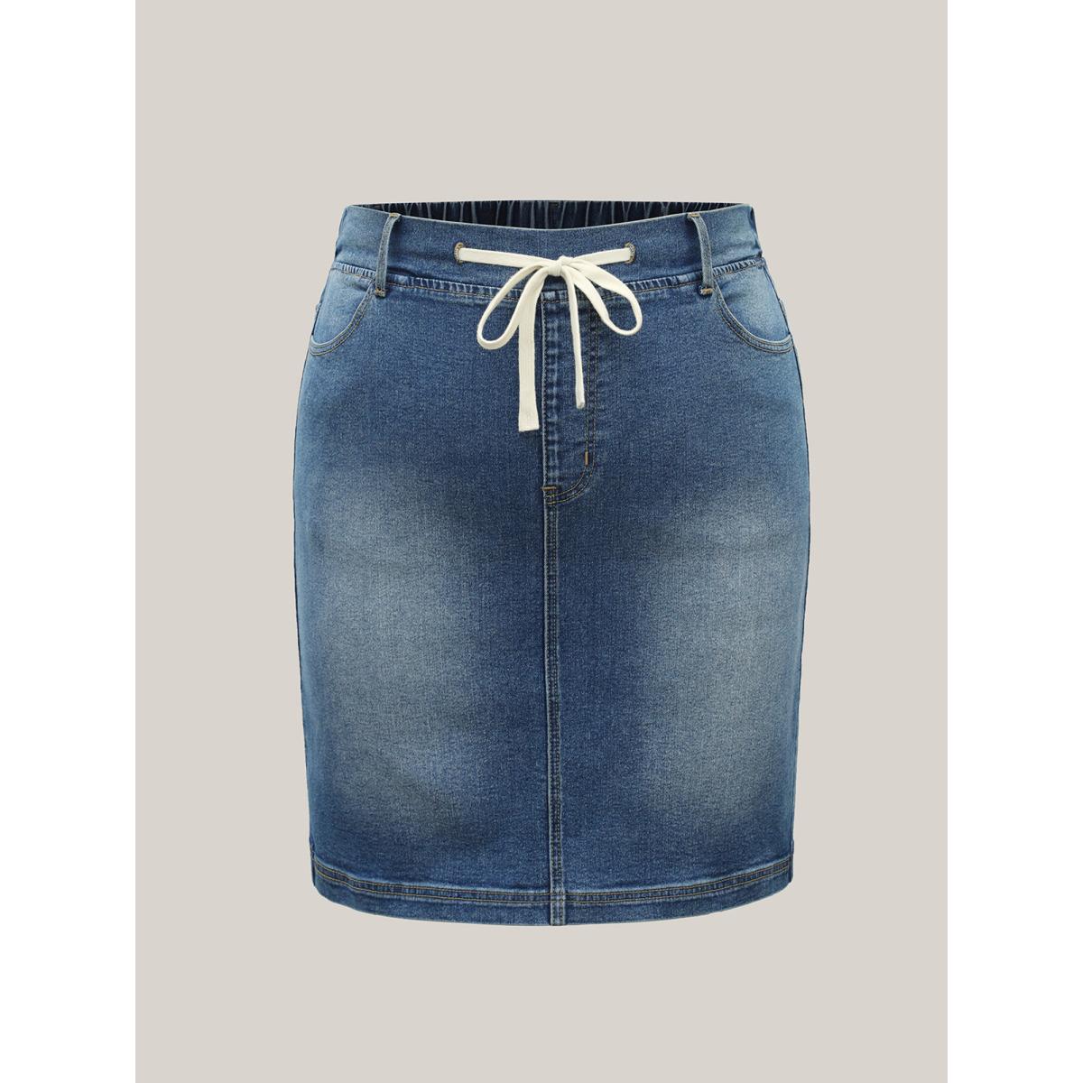 Plus Size Stretchy Waistband Pull-On Denim Skirt Women Darkindigo Everyday-Casual Medium stretch Medium Wash 24/3X Slanted pocket Casual Denim Skirts BloomChic Product Image