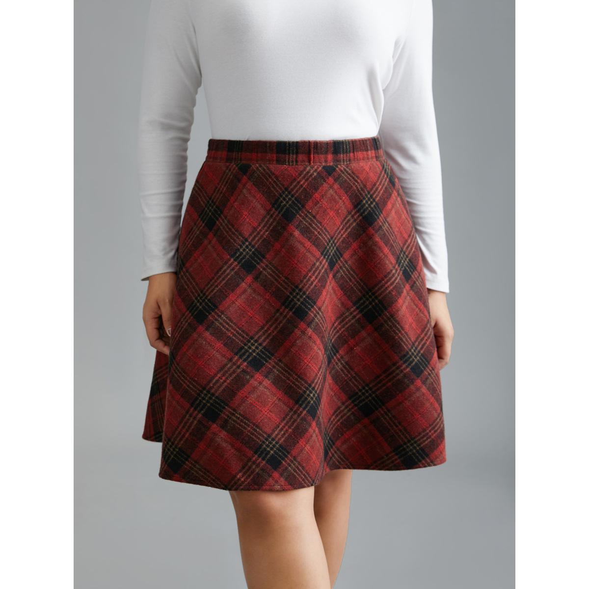 Plus Size Plaid Pattern Elastic Waist A-line Mini Skirt Women Scarlet Elegant Low stretch Slanted pocket Everyday Skirts BloomChic 10/M Product Image