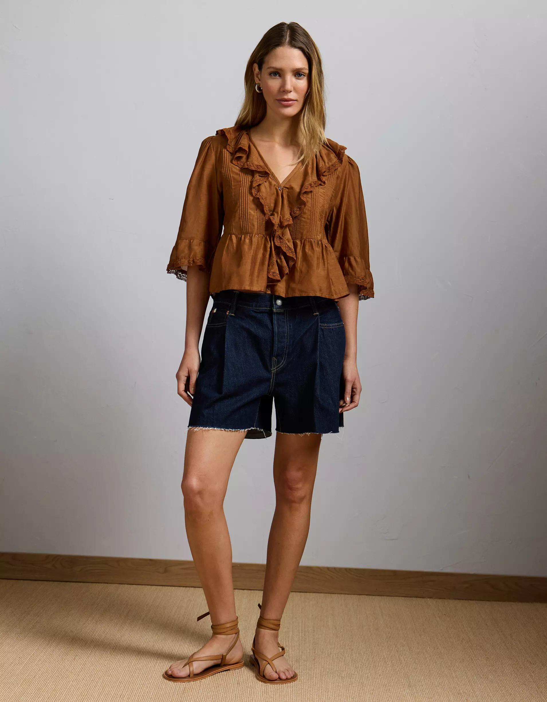 AE77 Premium Ruffle V-Neck Blouse Product Image