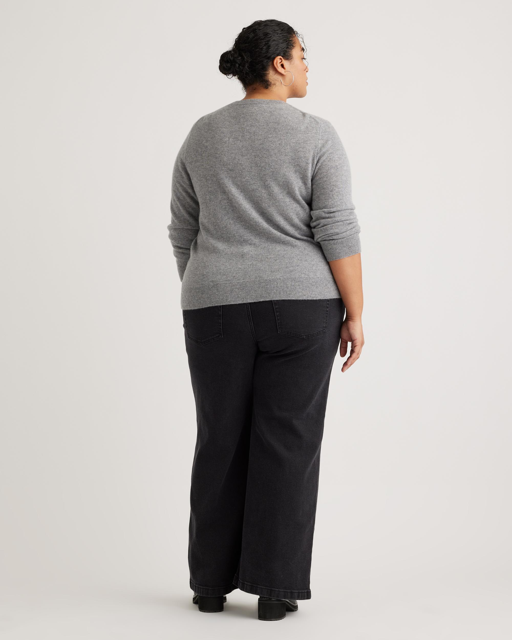 Quince | Women's Mongolian Cashmere Crewneck Sweater Product Image