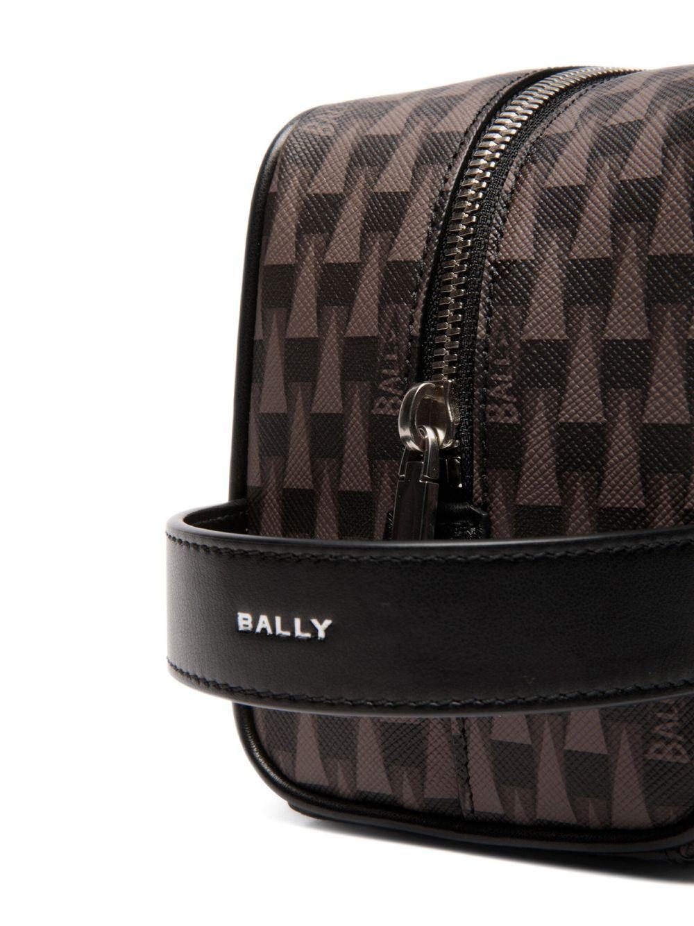 logo-print wash bag  Product Image