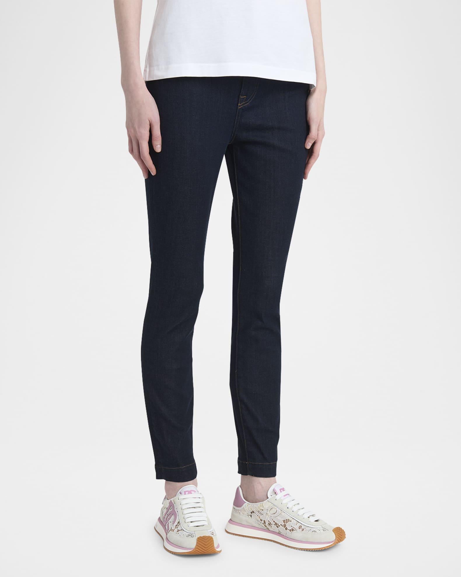 DG Cushion Lace Runner Sneakers Product Image