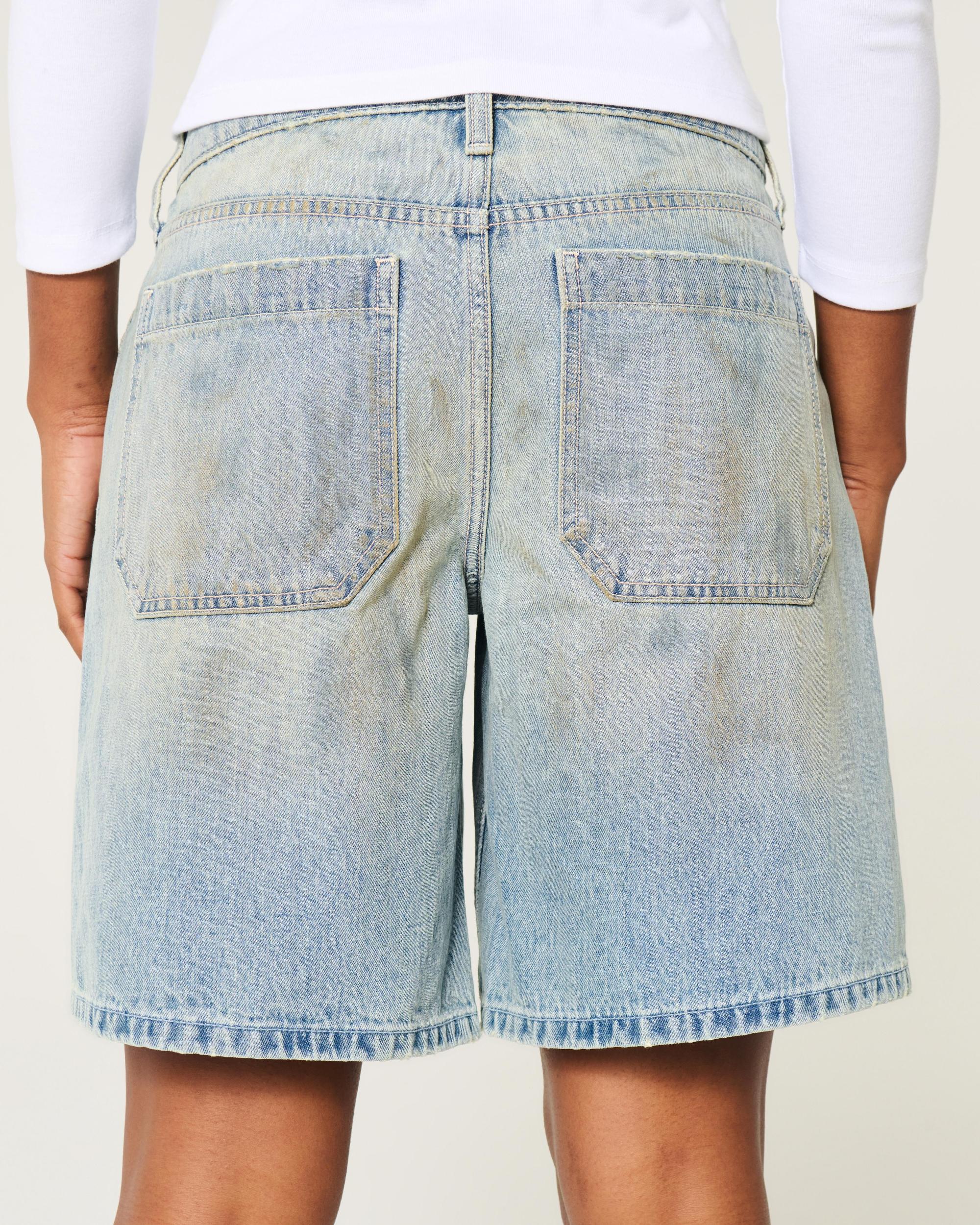 Low-Rise Tinted Mud Wash Baggy Jort Product Image