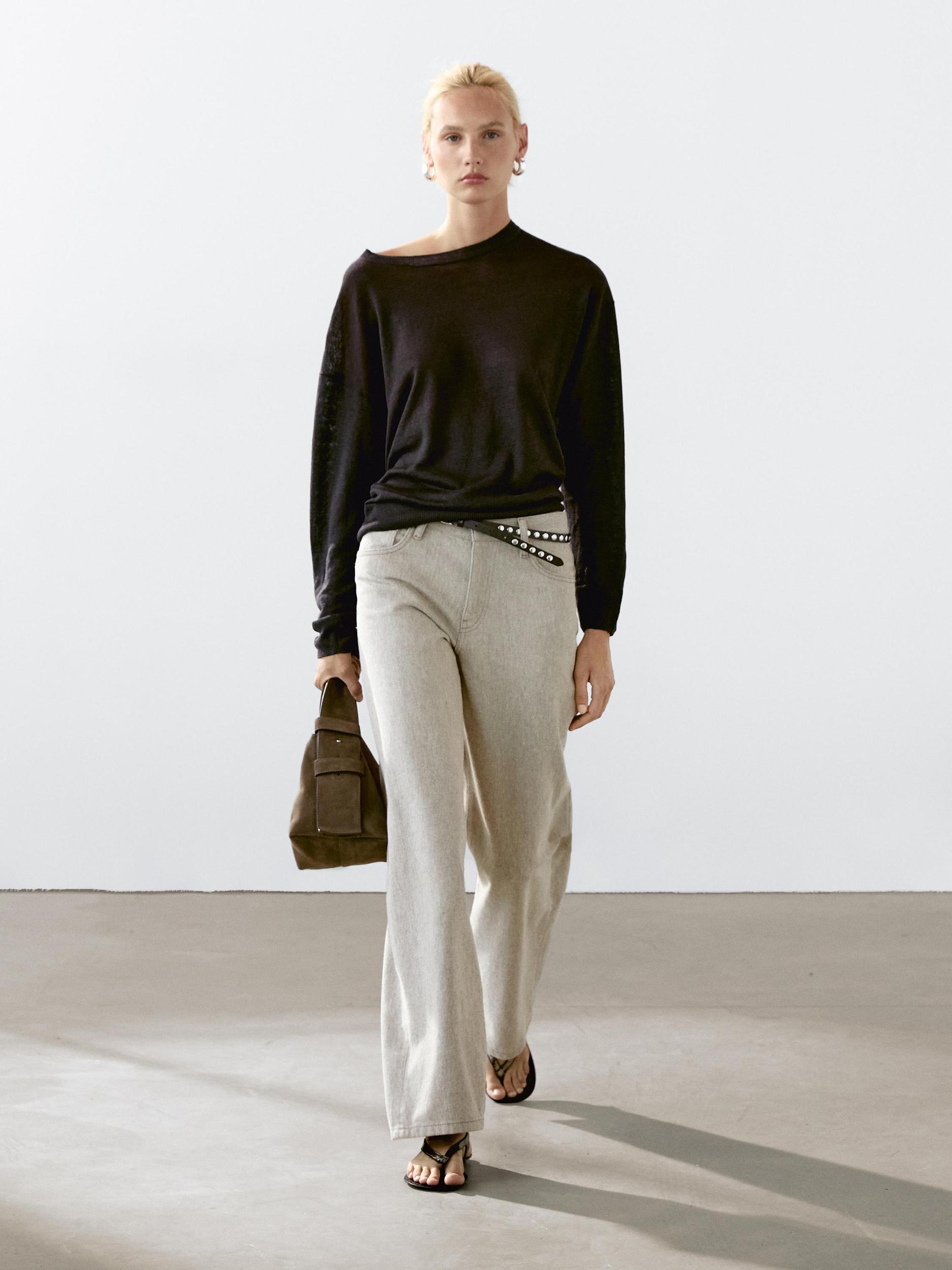 100% linen oversize knit sweater Product Image